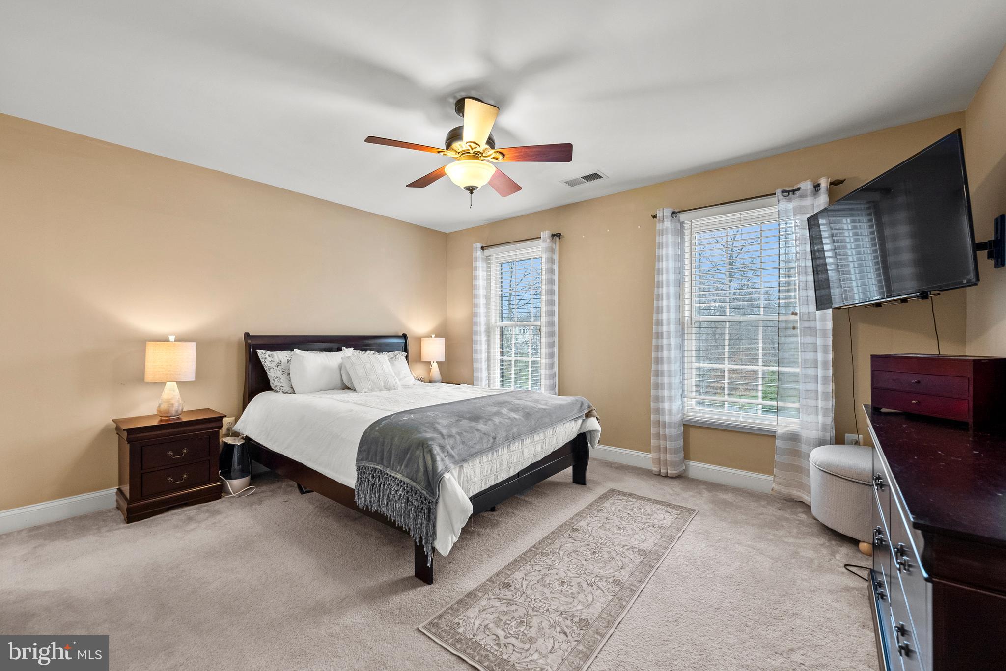 LENAH RUN HAMLET - Residential Lease