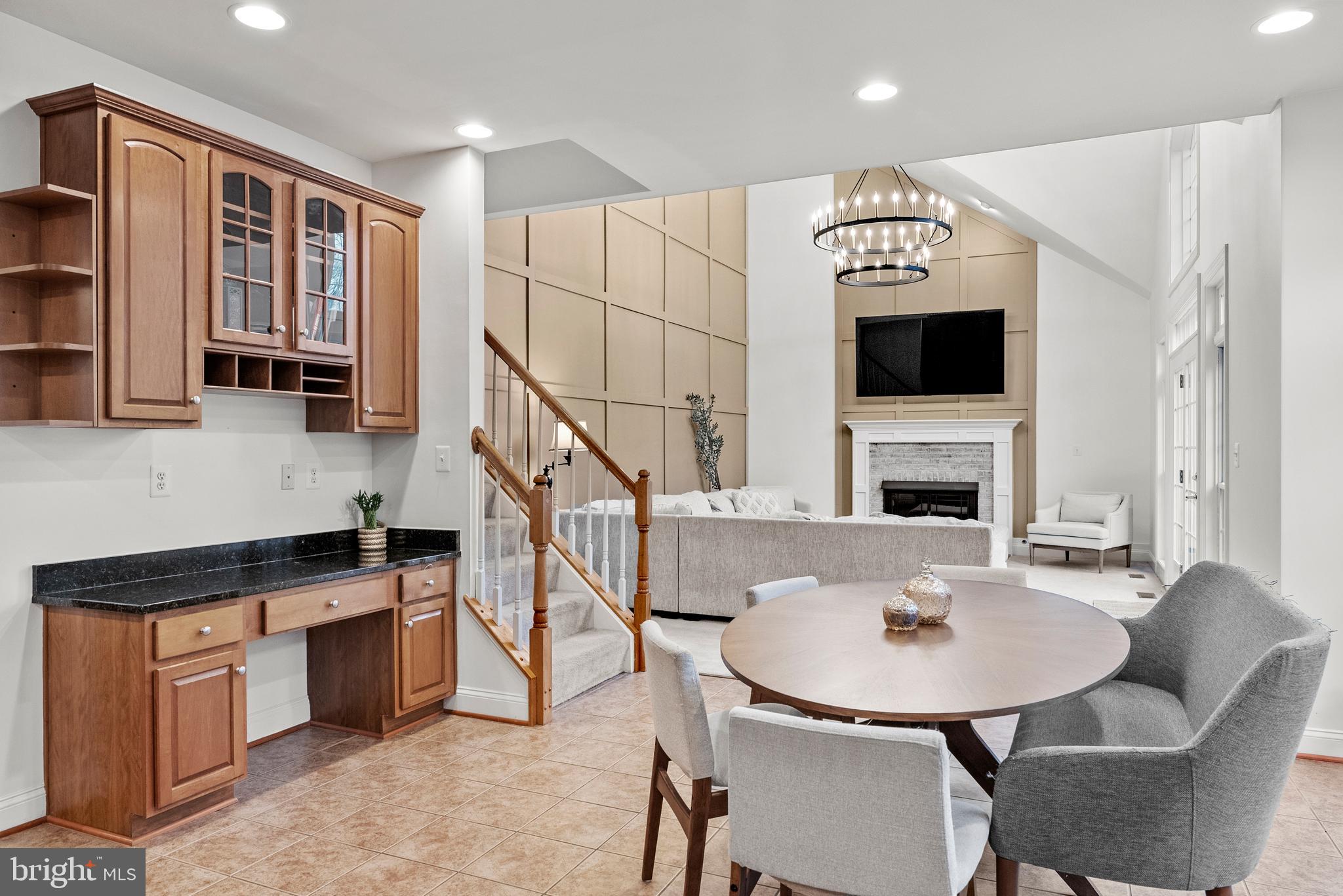LENAH RUN HAMLET - Residential Lease