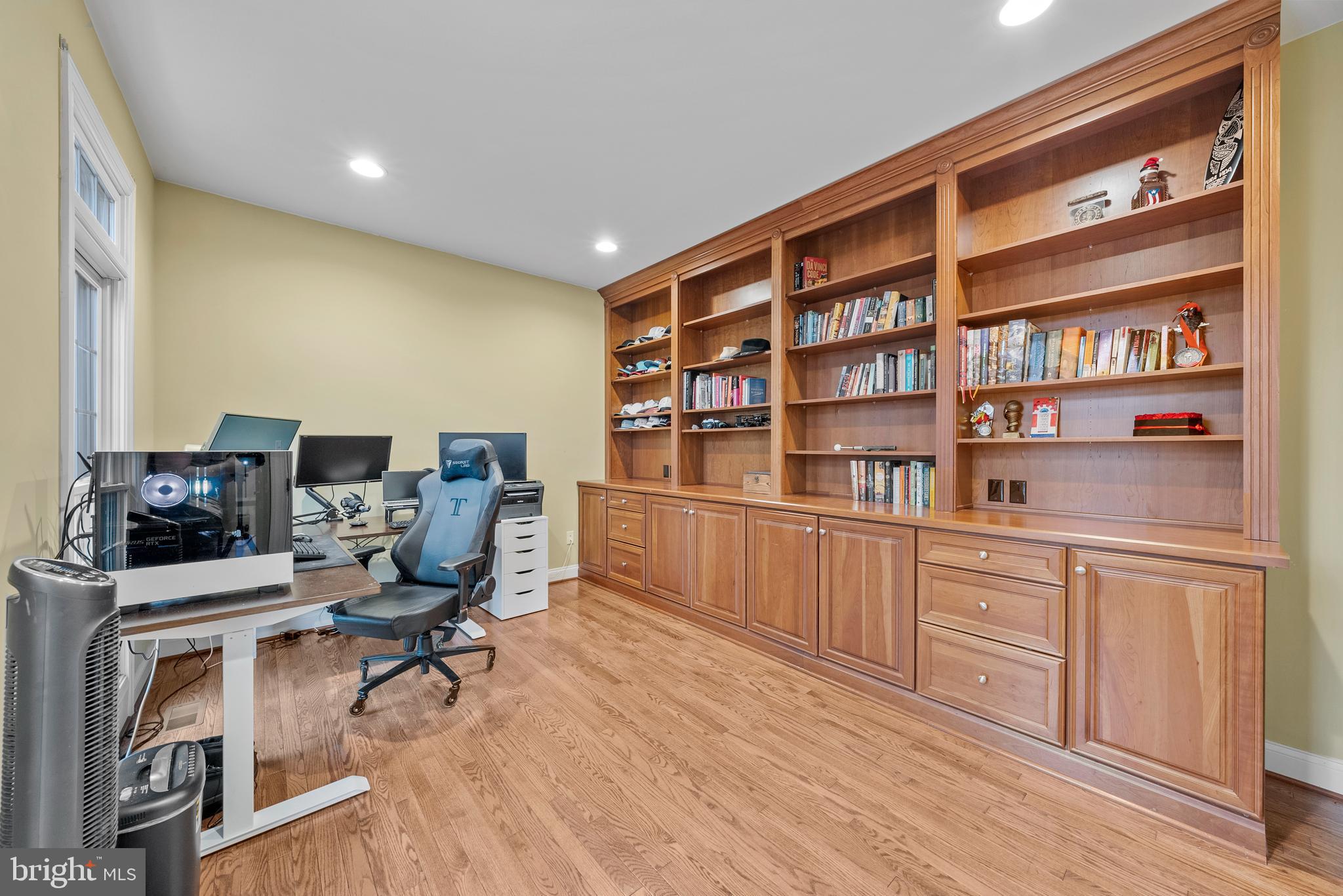 LENAH RUN HAMLET - Residential Lease