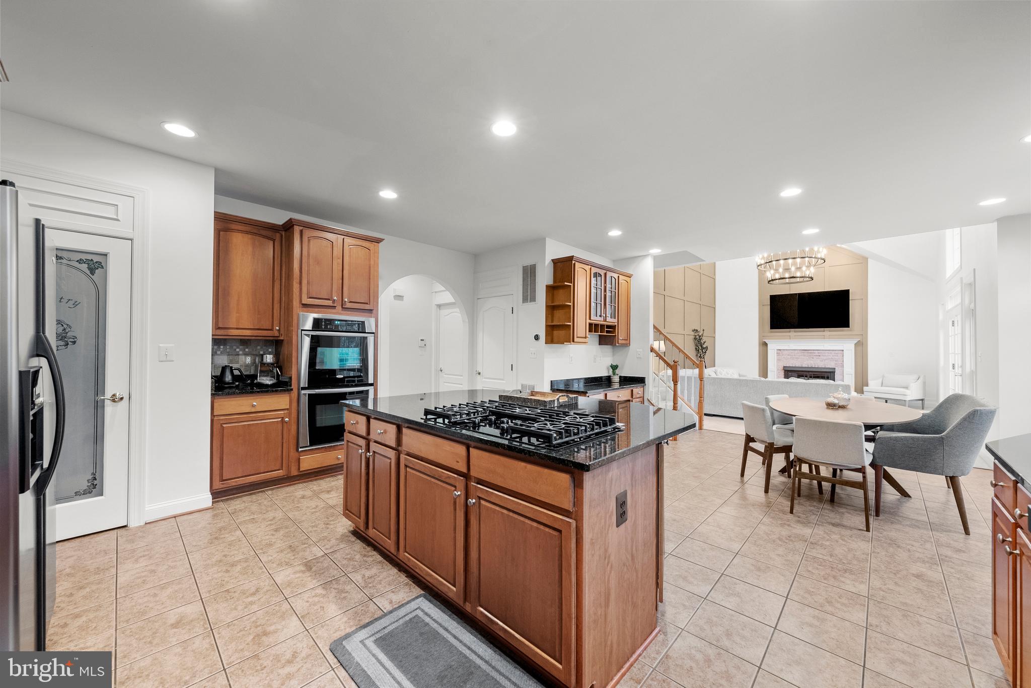 LENAH RUN HAMLET - Residential Lease