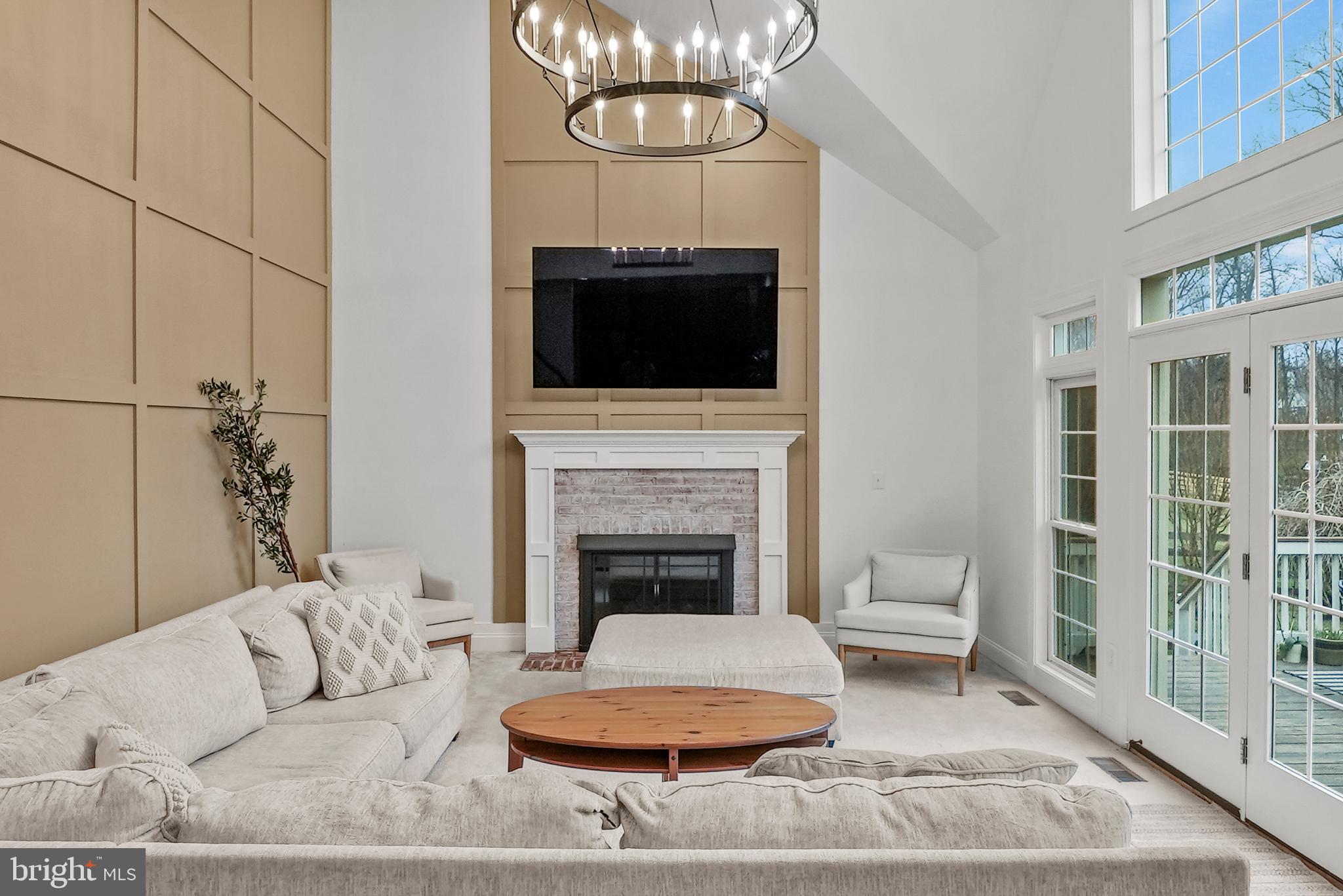 LENAH RUN HAMLET - Residential Lease