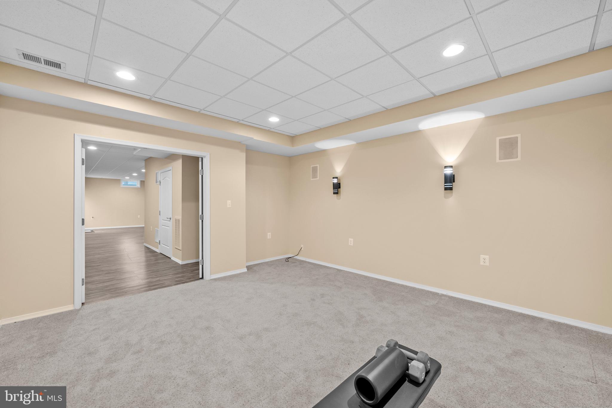 LENAH RUN HAMLET - Residential Lease