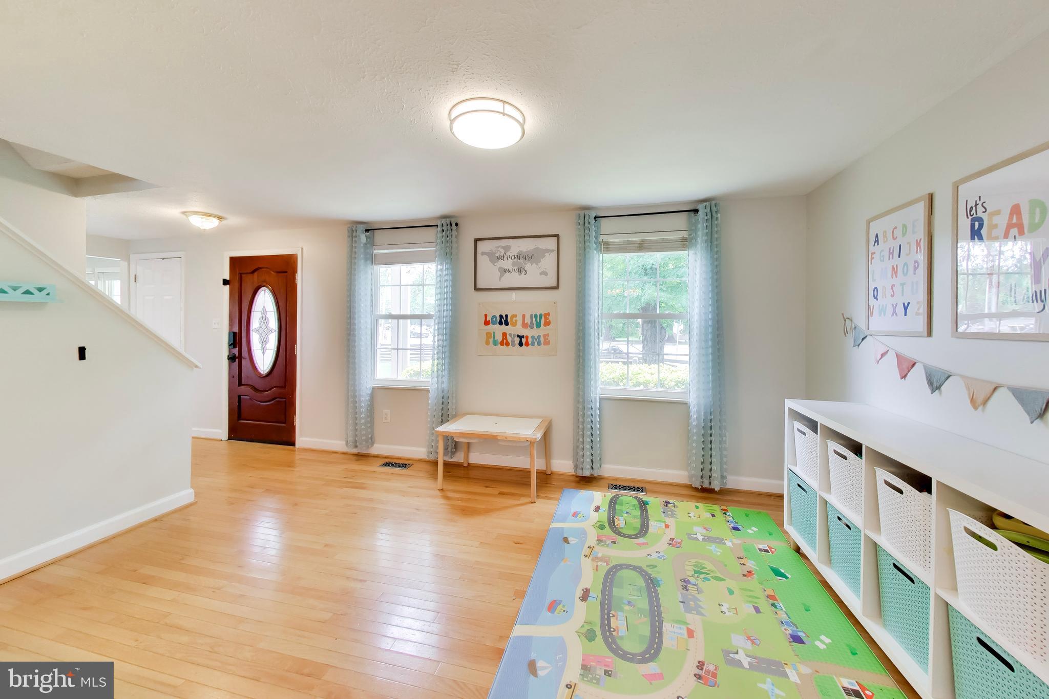 CARDINAL ESTATES - Residential