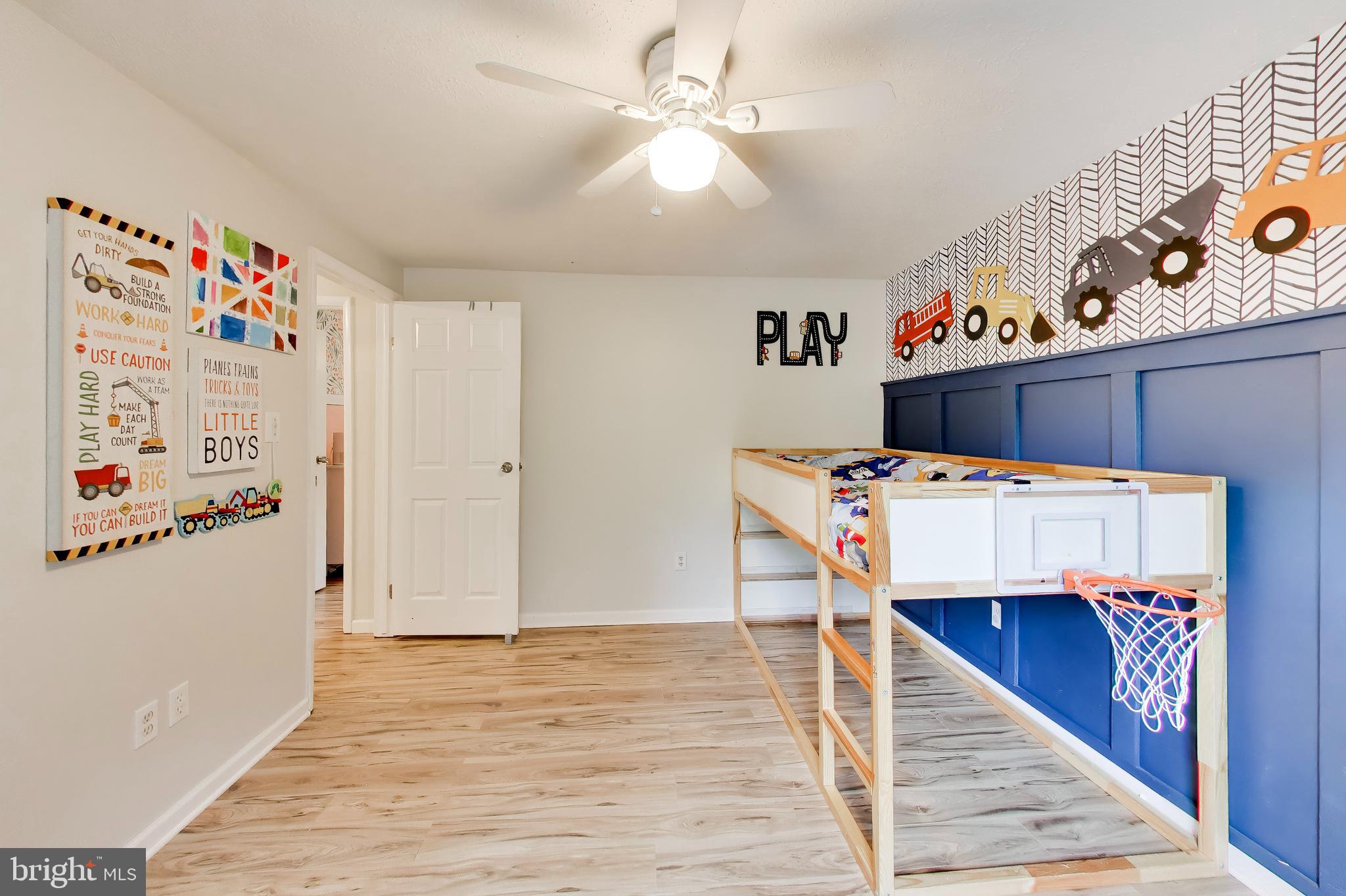 CARDINAL ESTATES - Residential