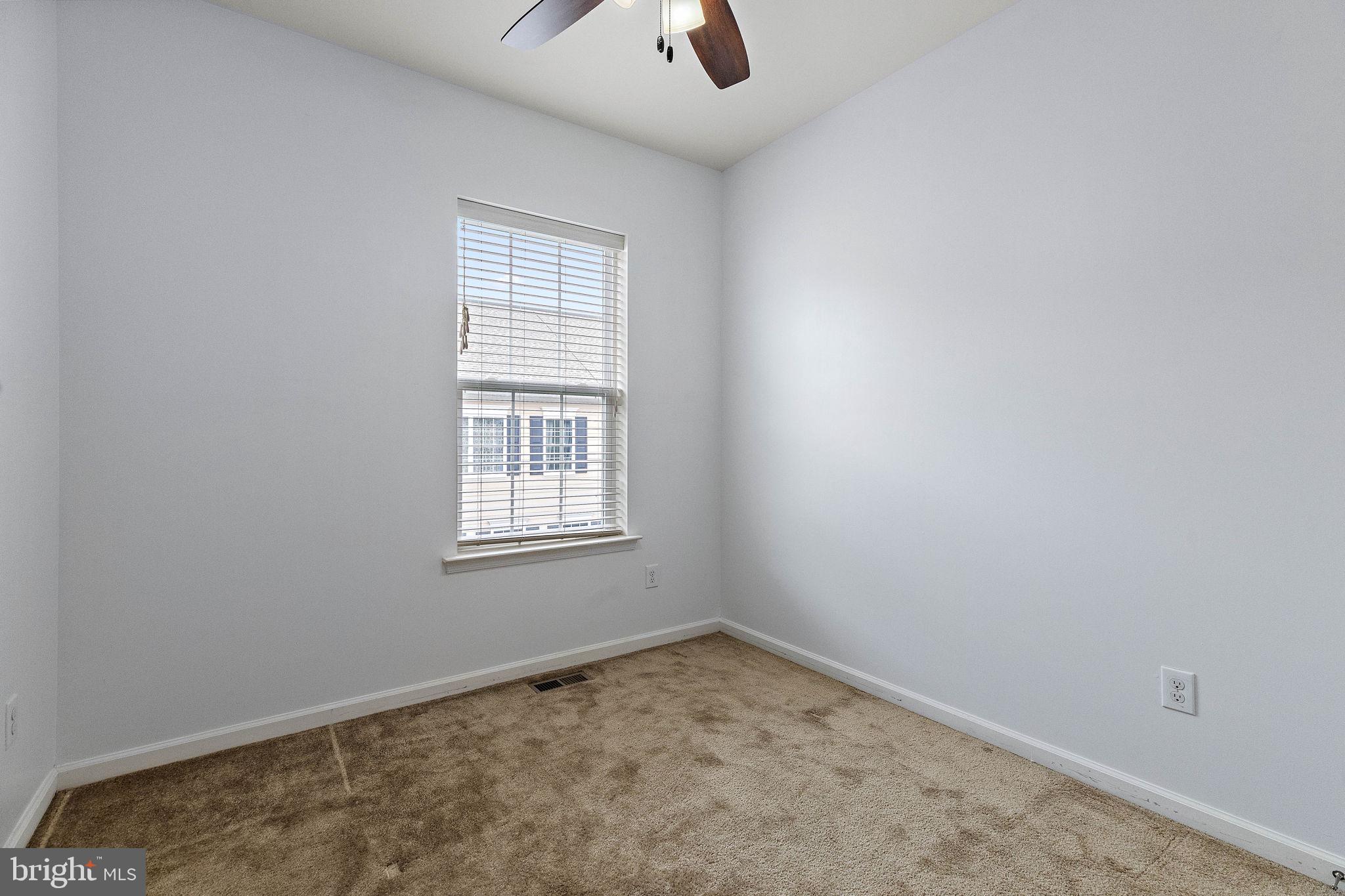 DARLEY GREEN - Residential Lease