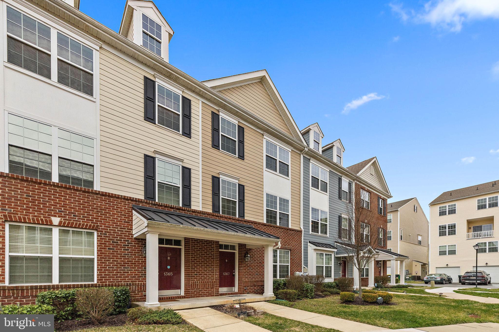 DARLEY GREEN - Residential Lease