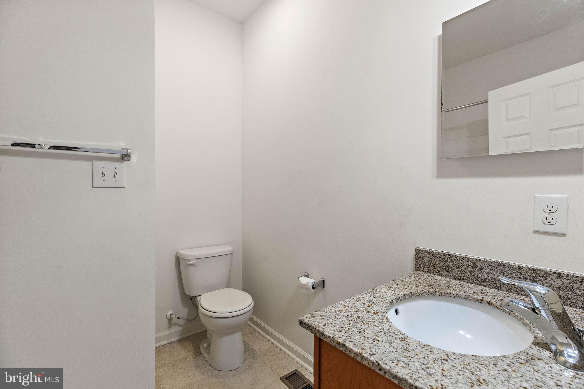 DARLEY GREEN - Residential Lease