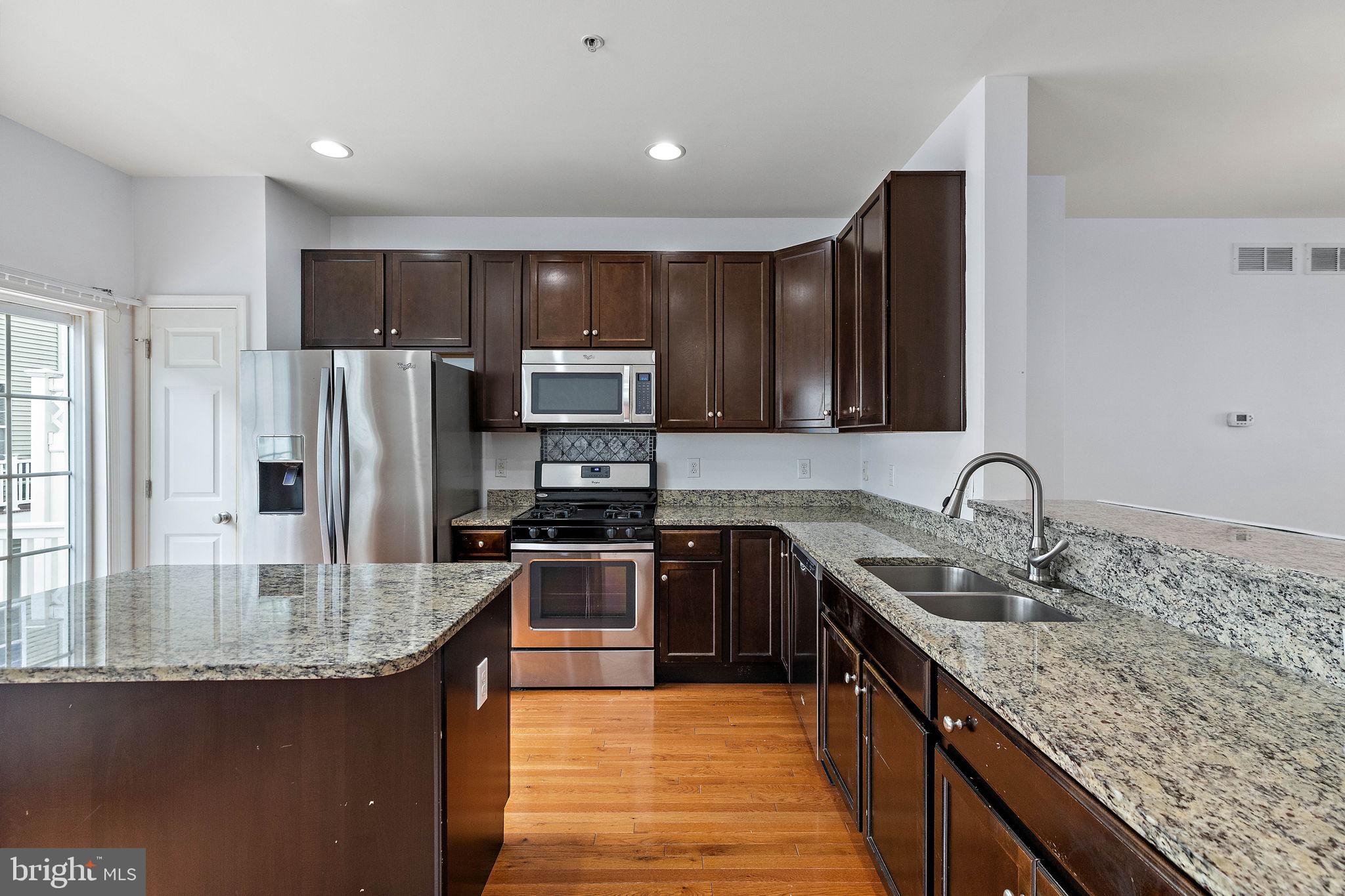 DARLEY GREEN - Residential Lease