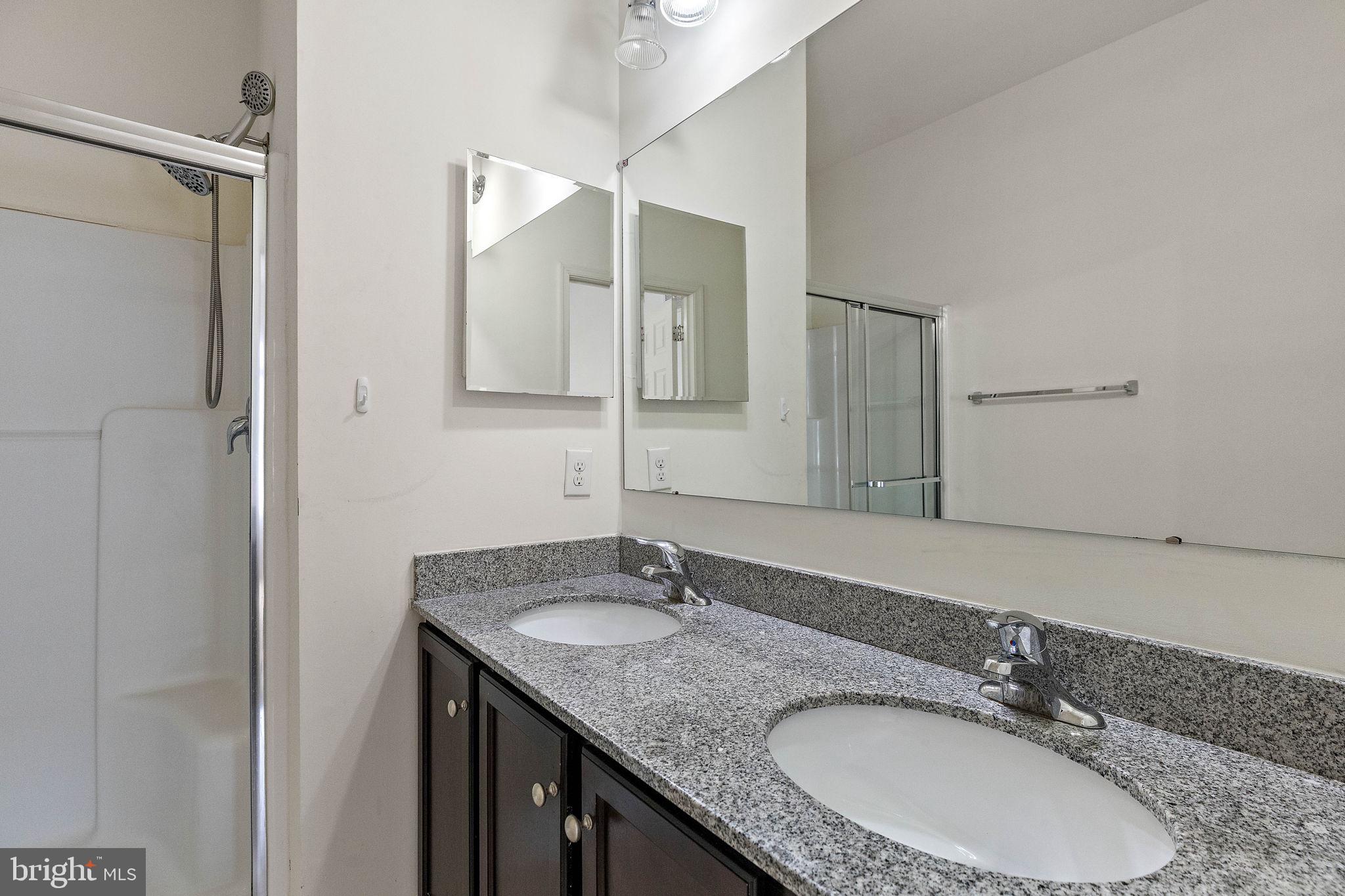 DARLEY GREEN - Residential Lease