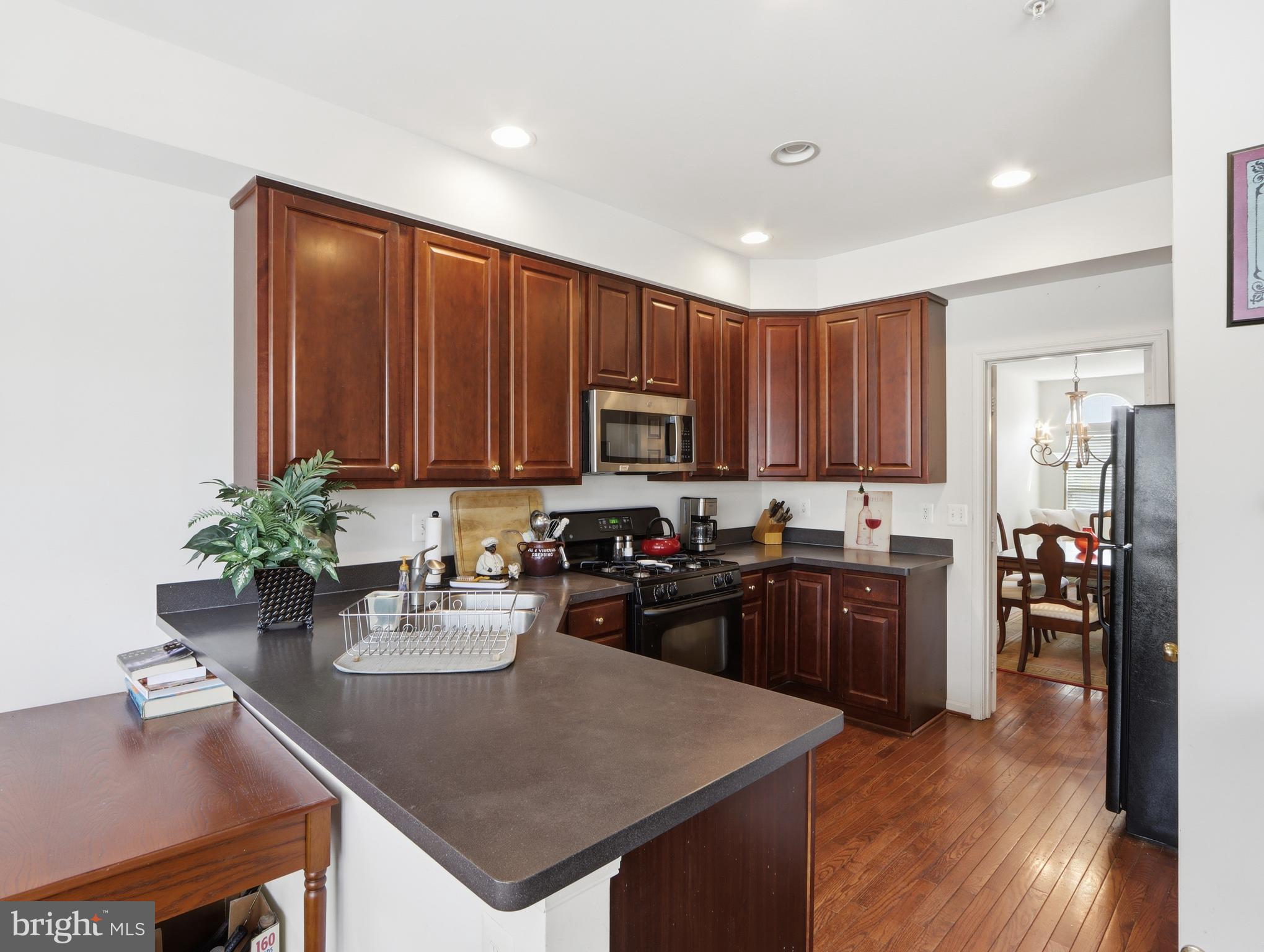 WORMANS MILL - Residential