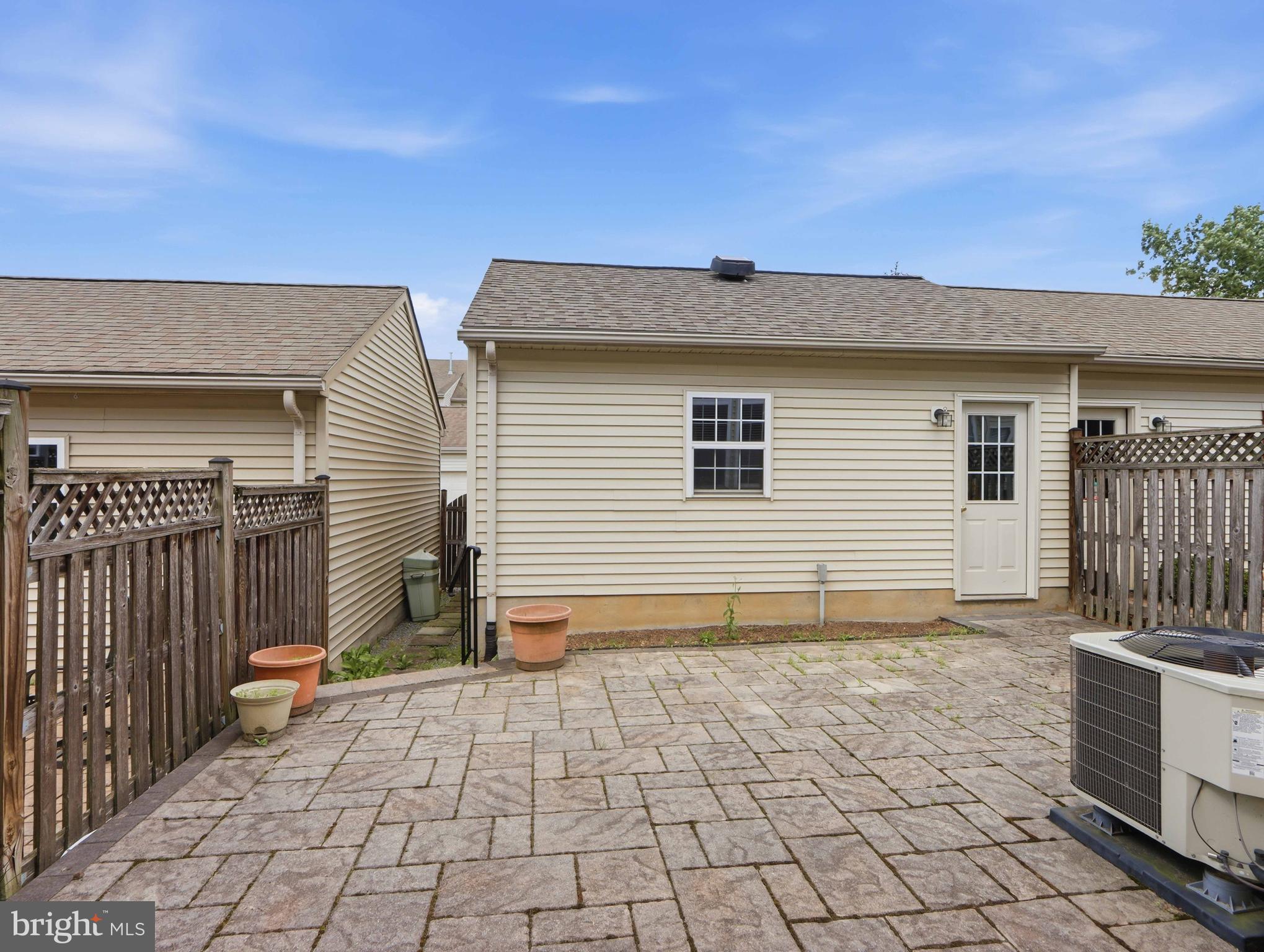 WORMANS MILL - Residential