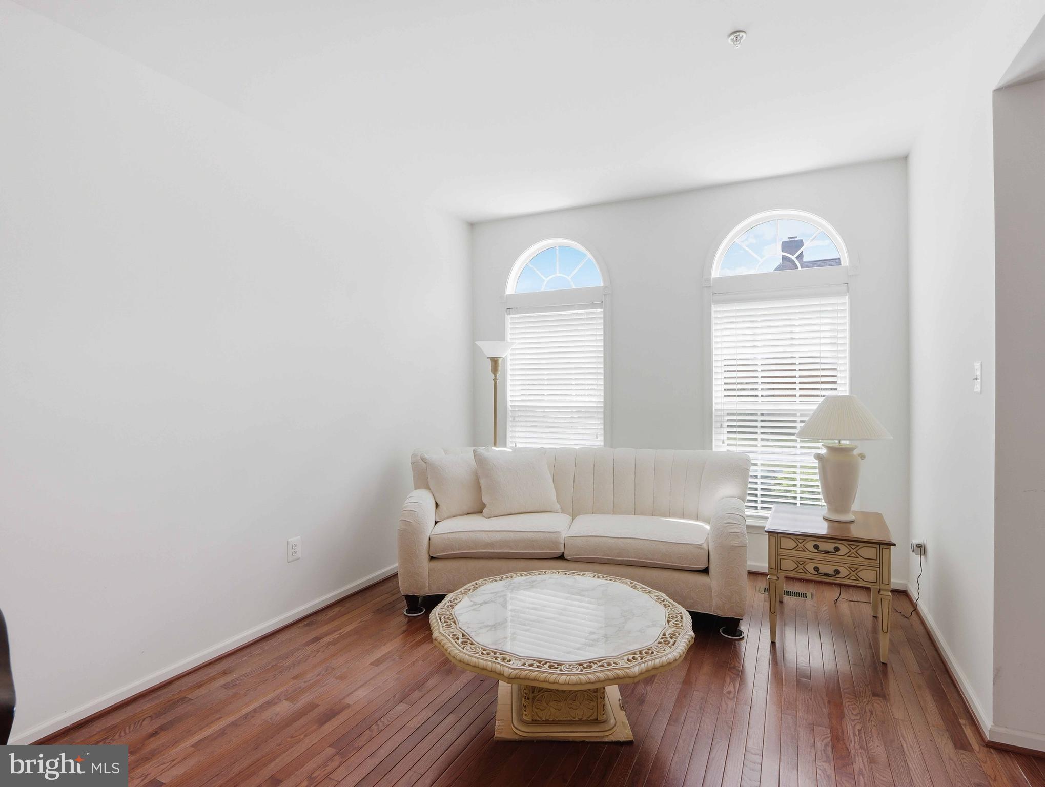 WORMANS MILL - Residential
