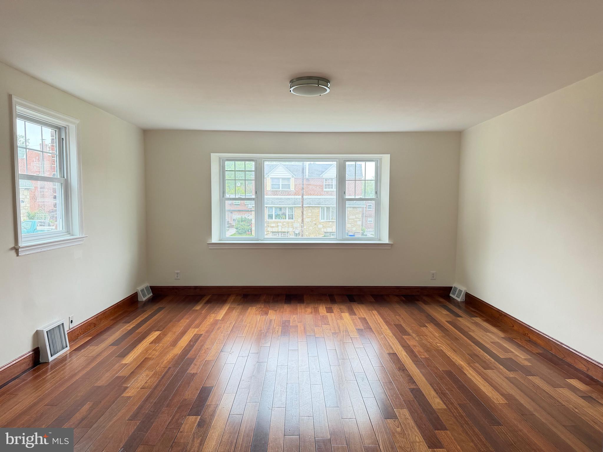 SANDYFORD PARK - Residential