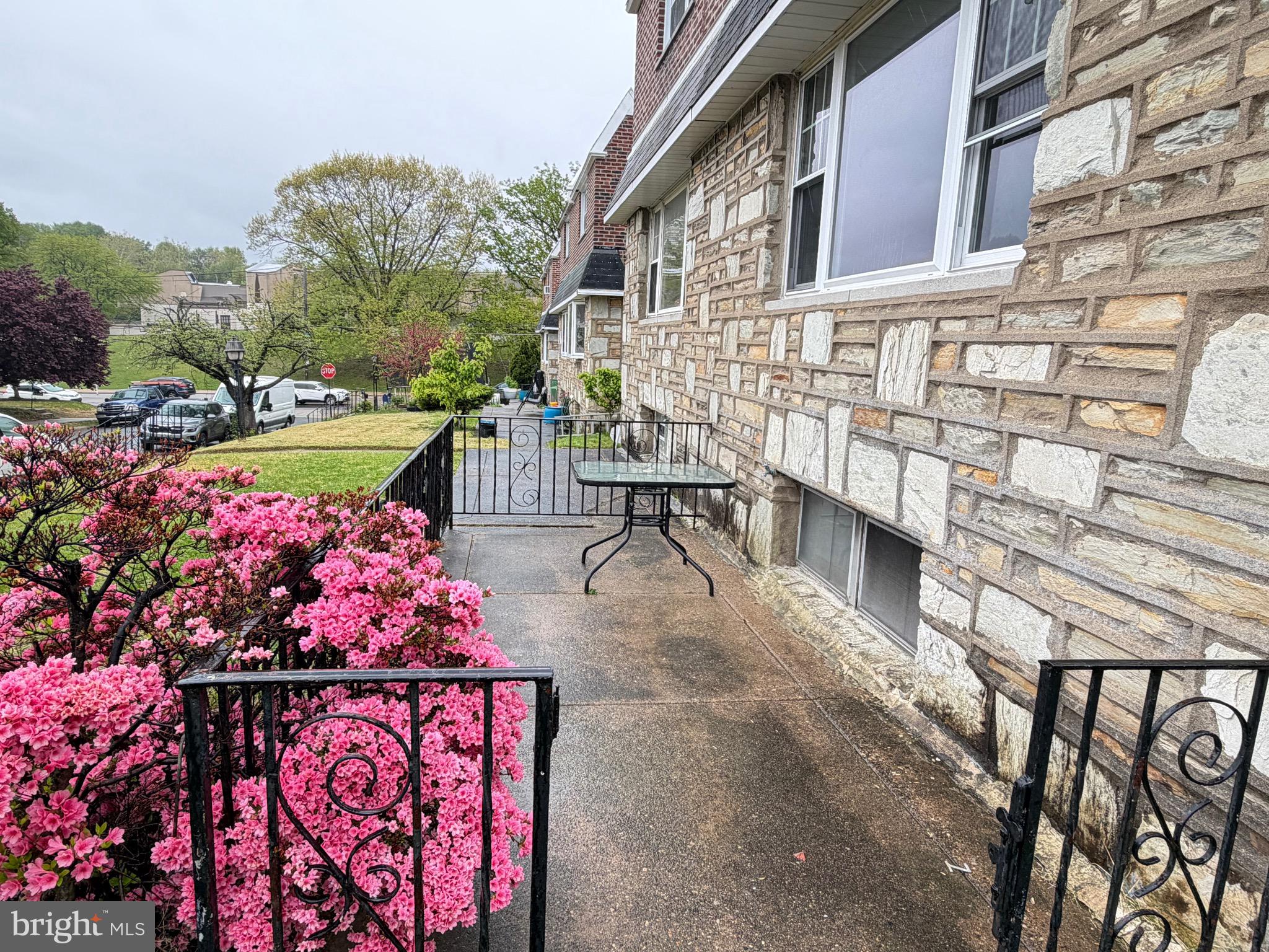 SANDYFORD PARK - Residential