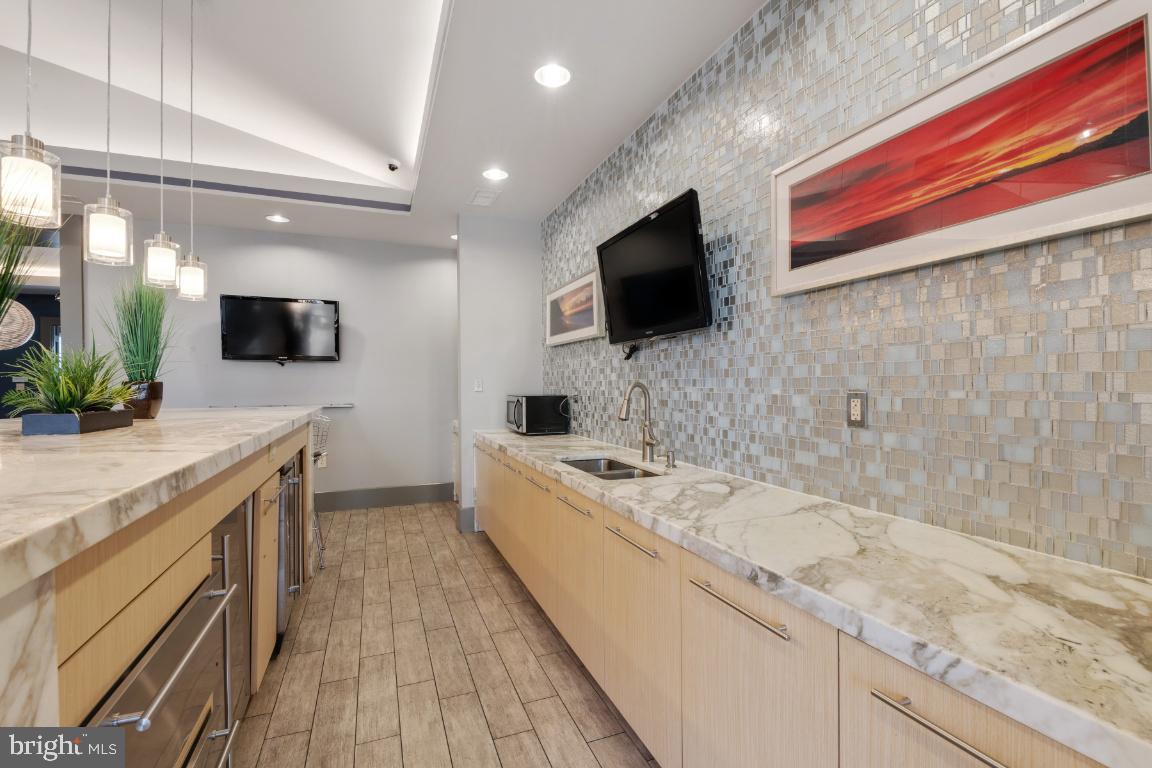 TANYARD SPRINGS - Residential