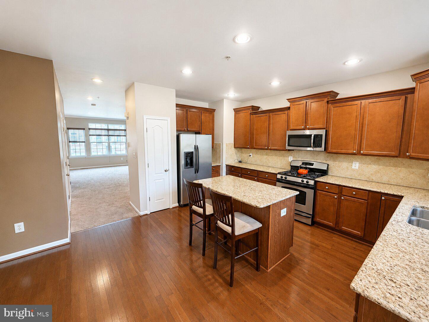 TANYARD SPRINGS - Residential