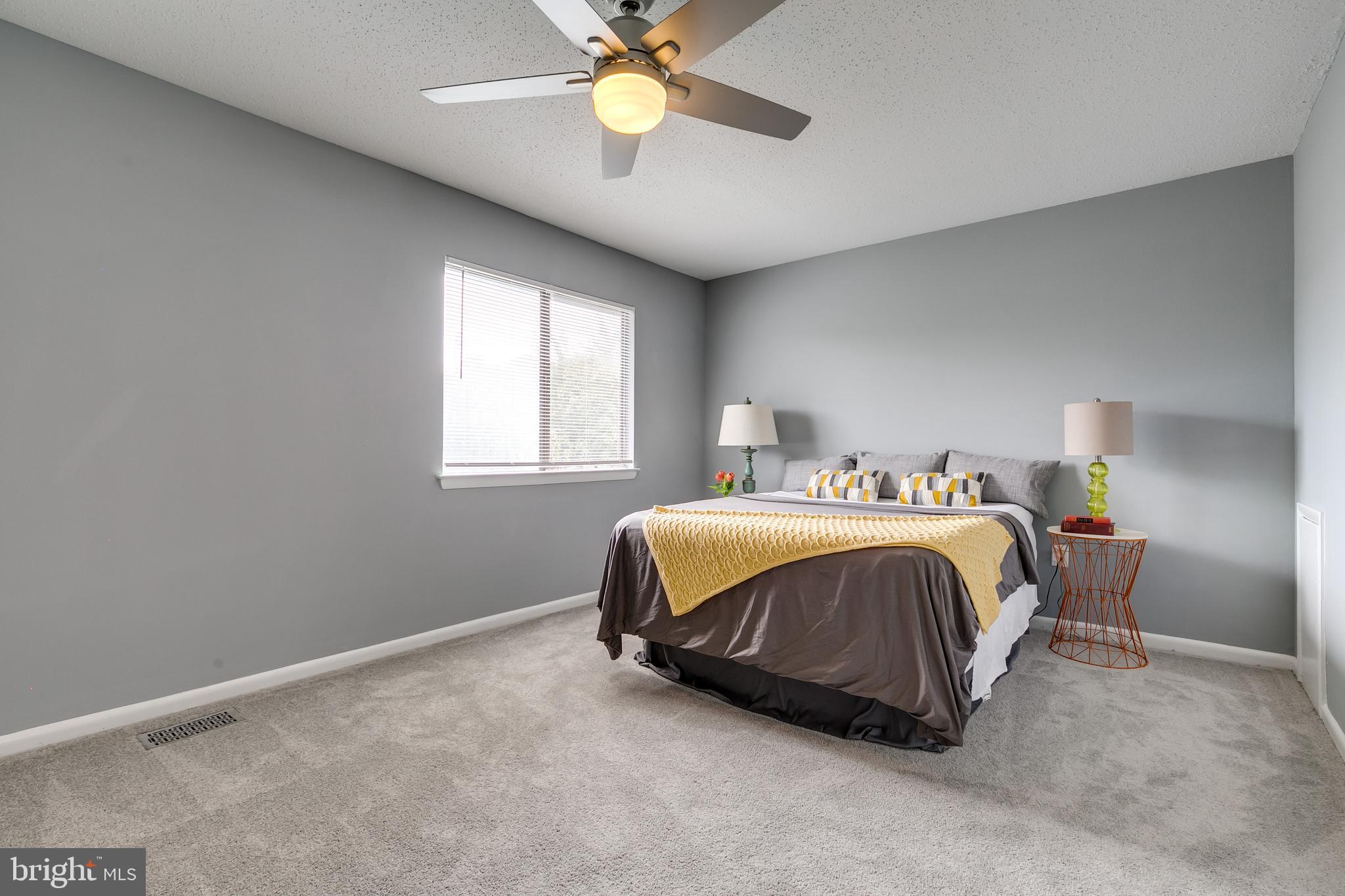 PINEWOOD FOREST - Residential Lease