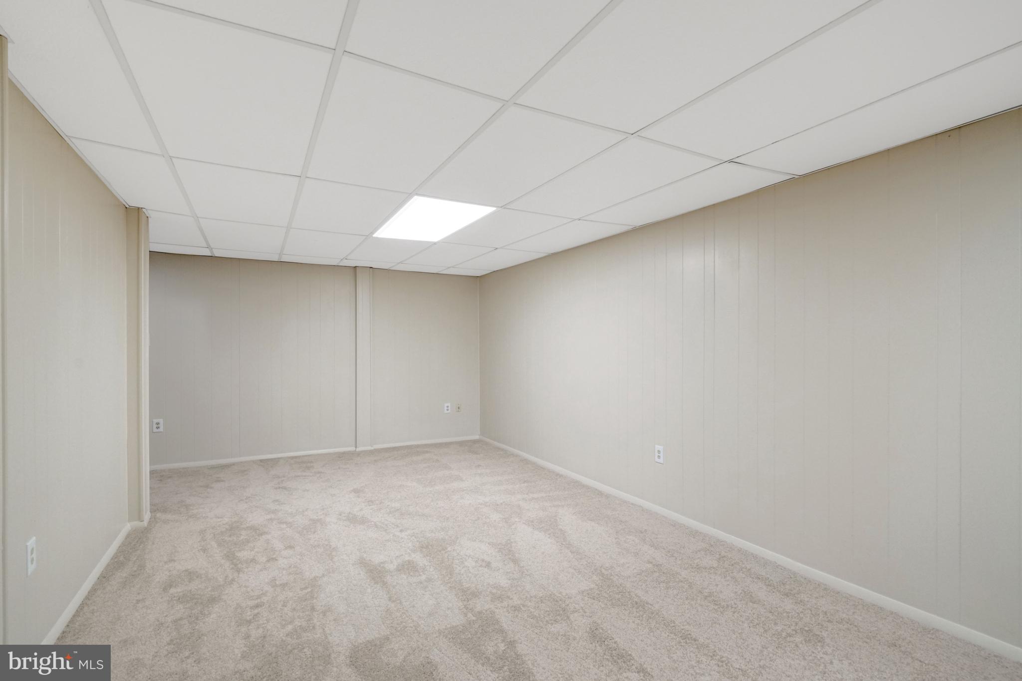 ELAN MEWS - Residential