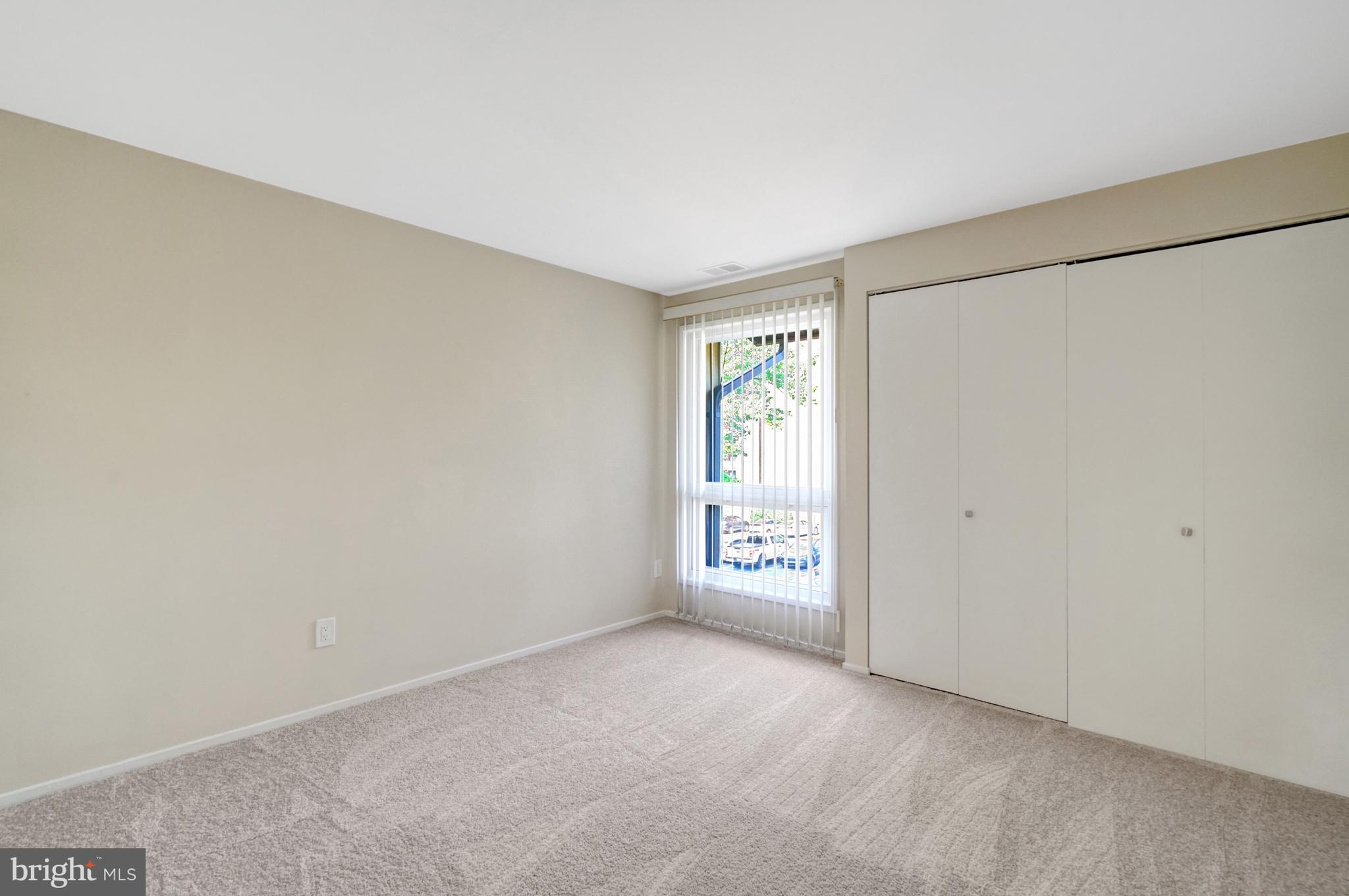 ELAN MEWS - Residential