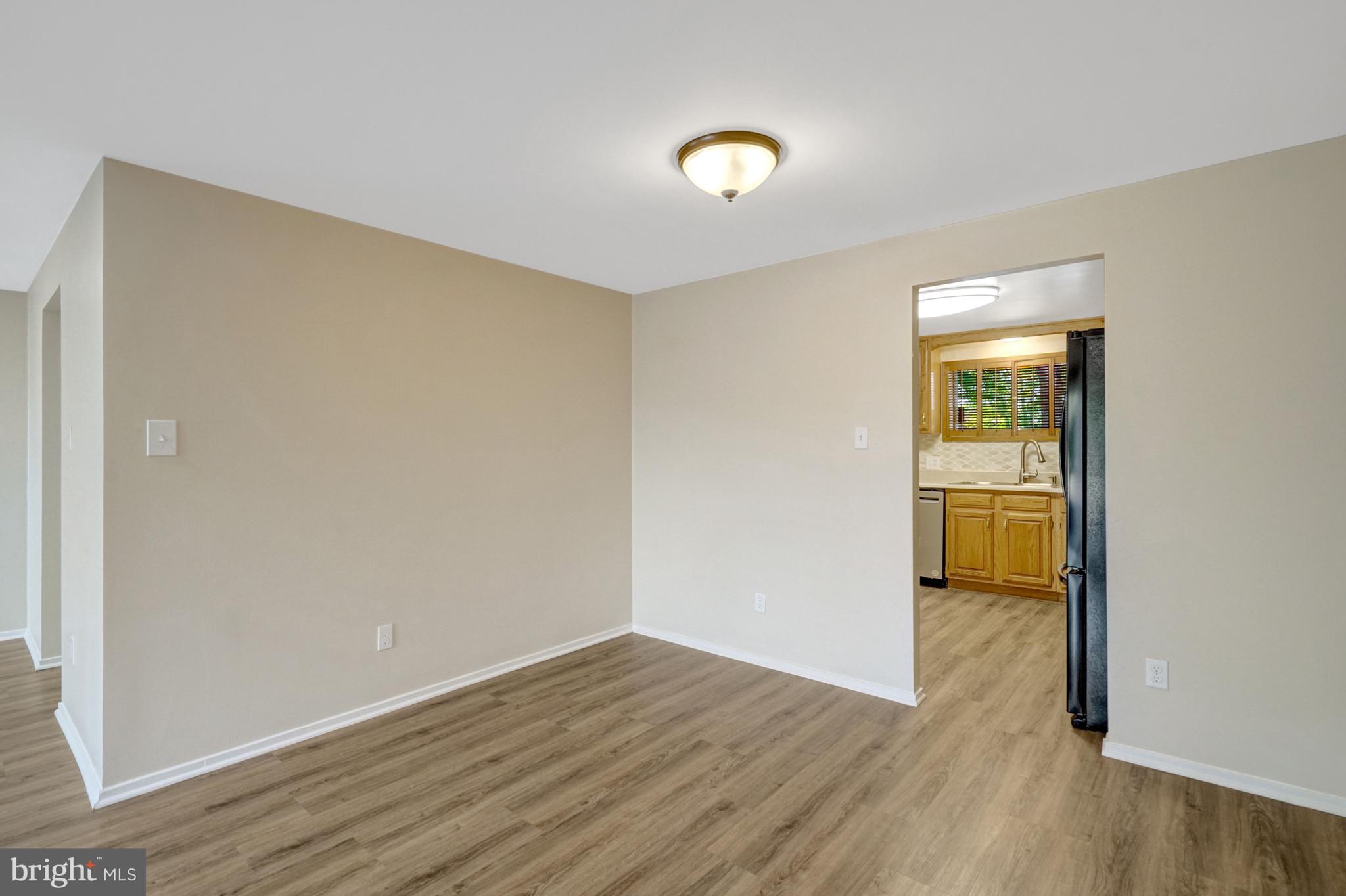 ELAN MEWS - Residential
