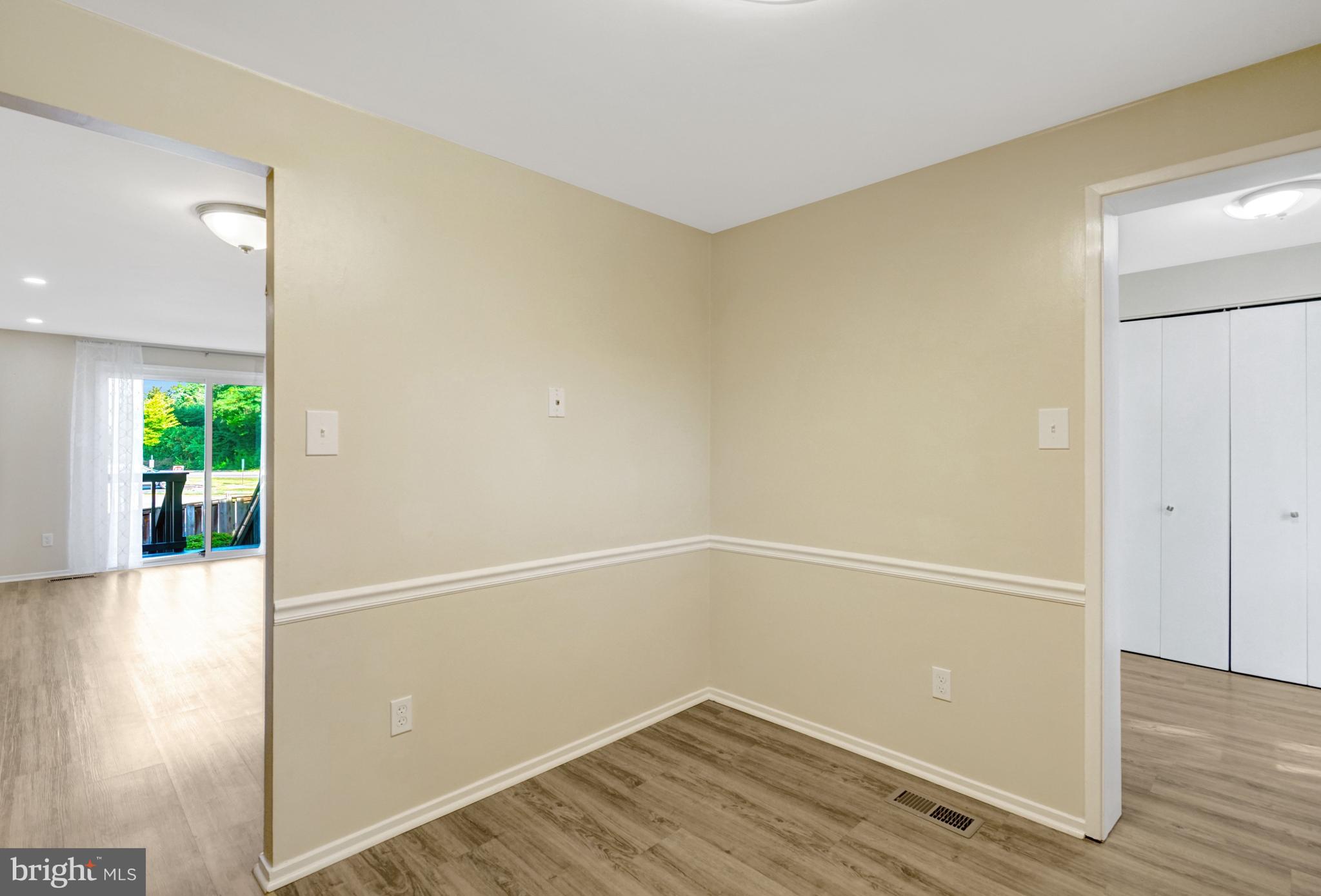 ELAN MEWS - Residential