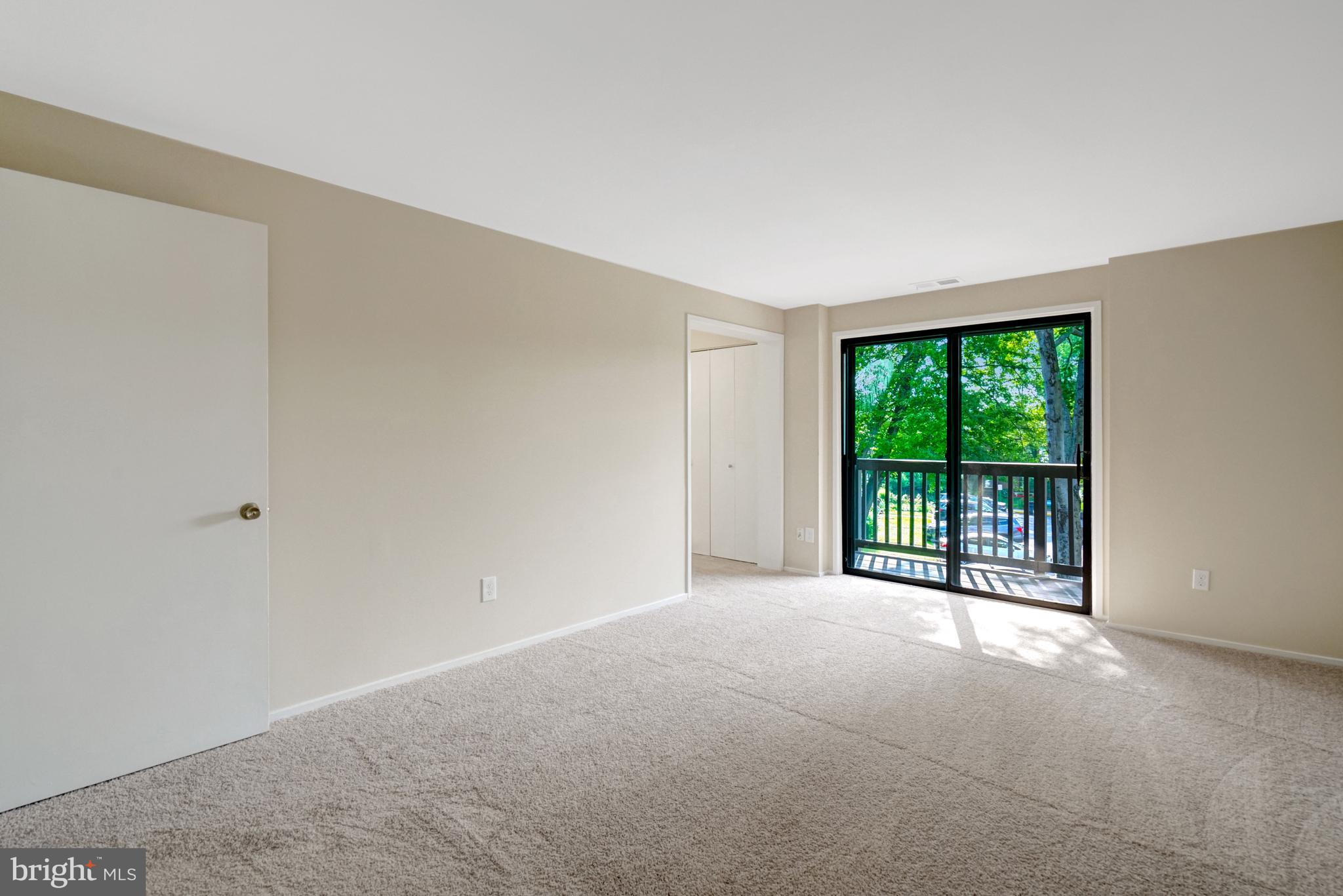 ELAN MEWS - Residential