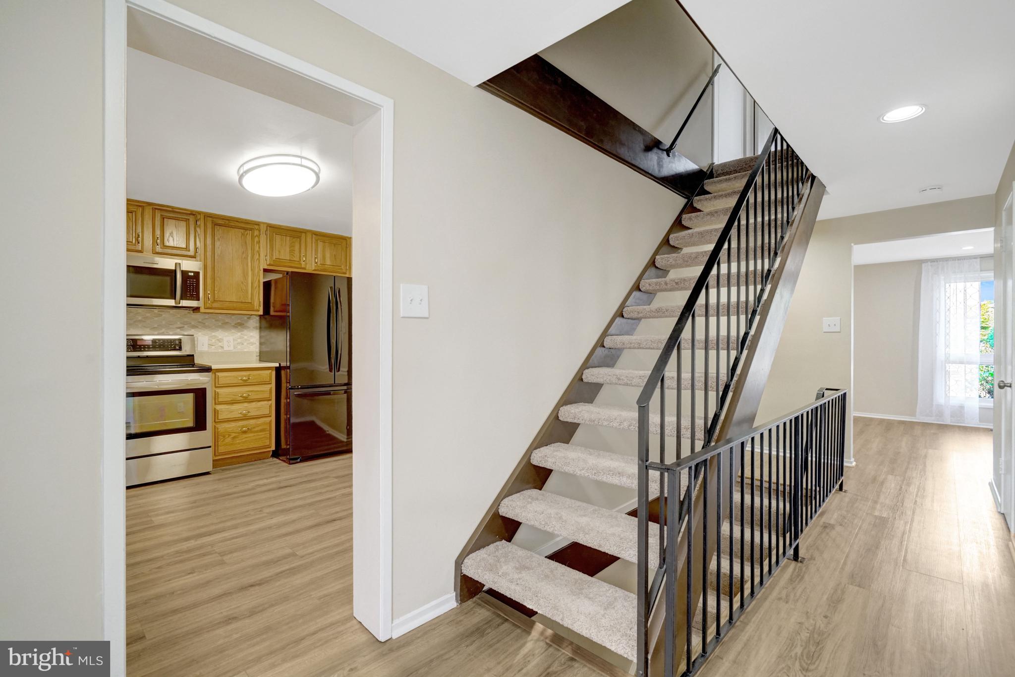 ELAN MEWS - Residential