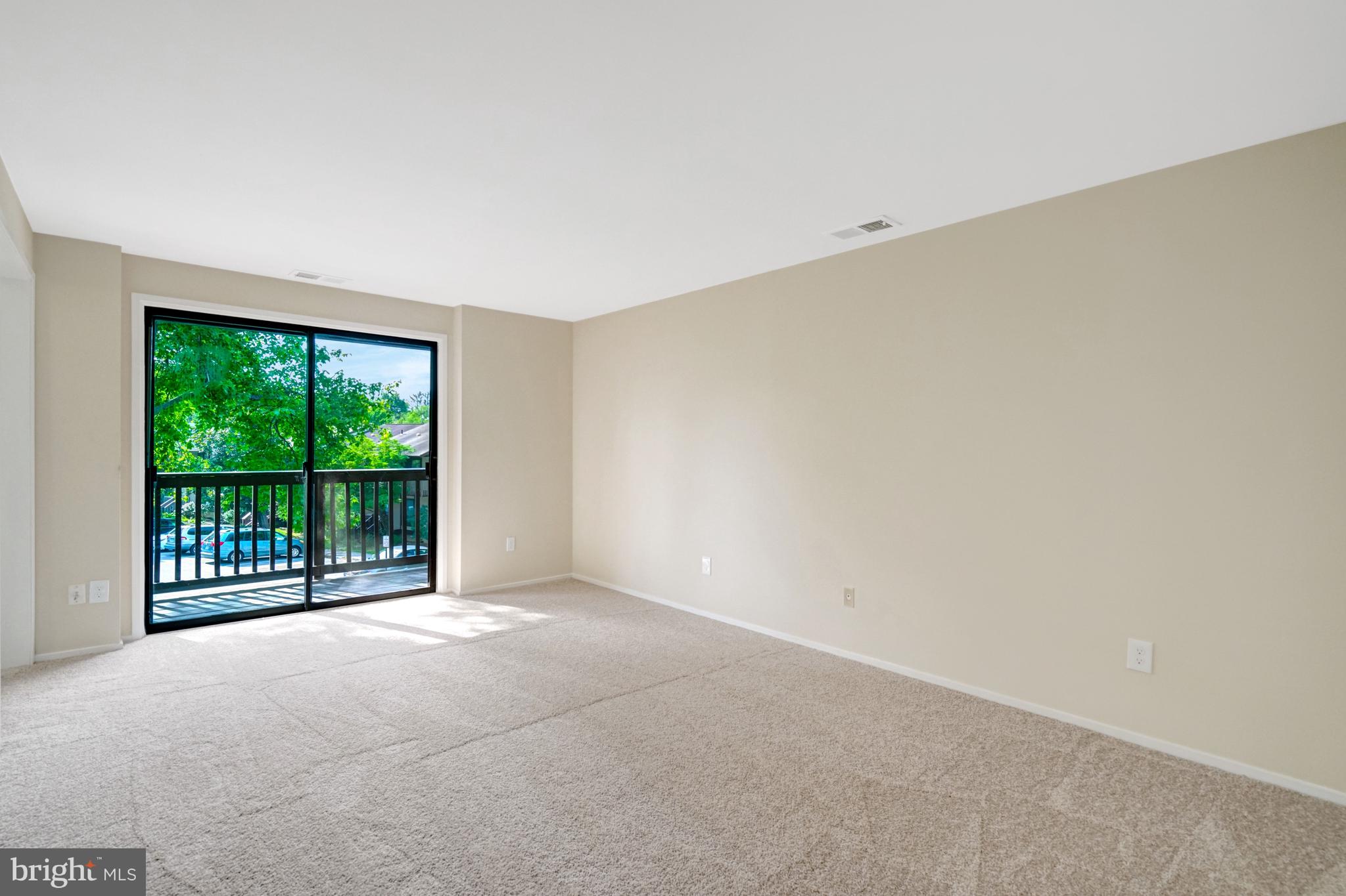 ELAN MEWS - Residential