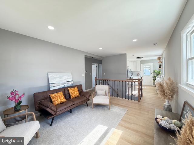 HALLS HILL - Residential