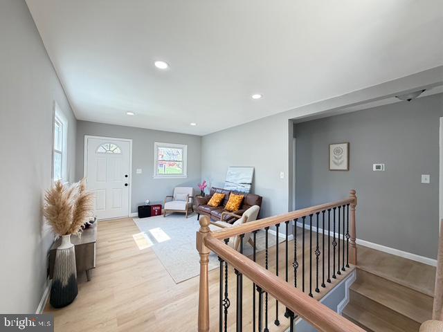 HALLS HILL - Residential