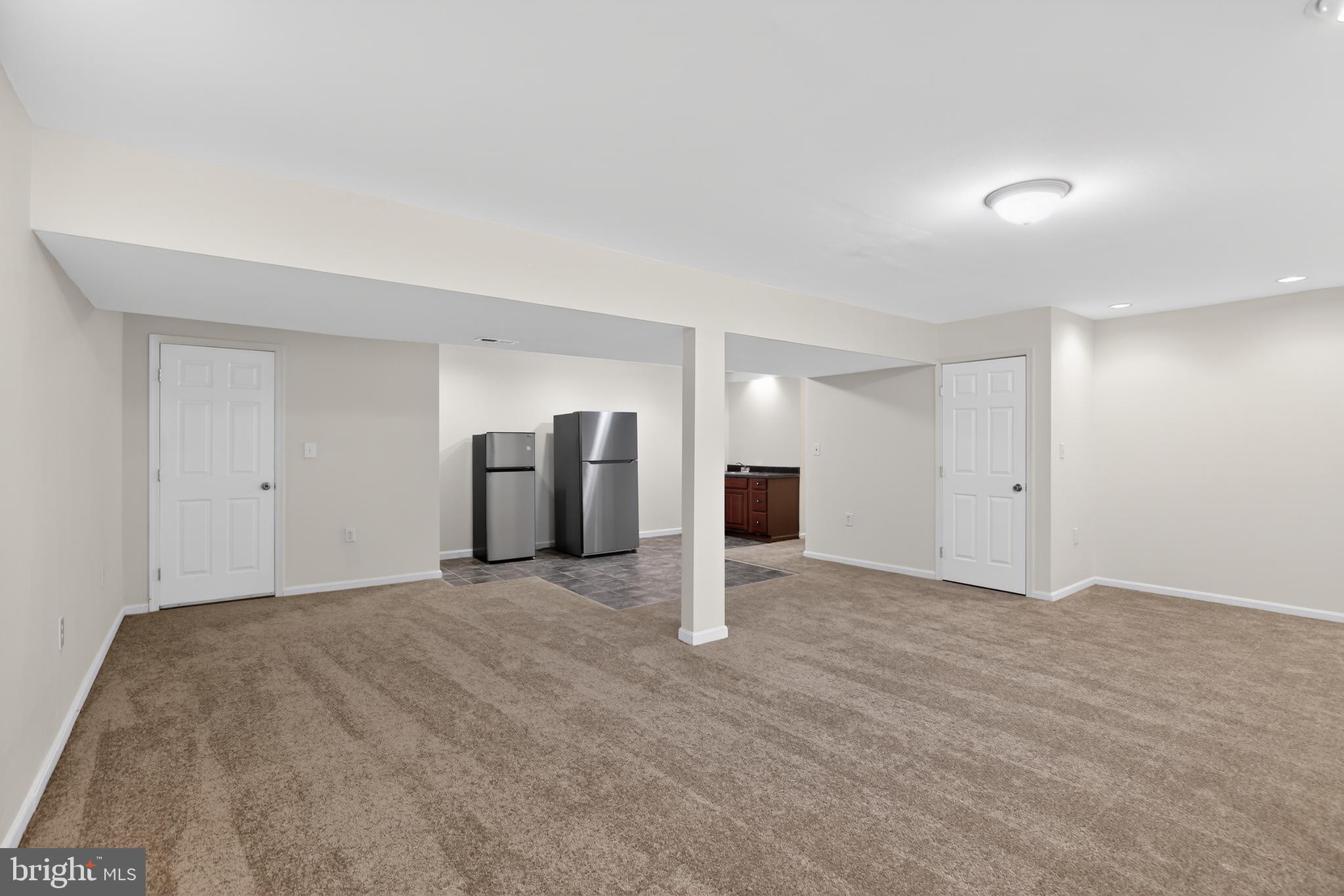 FALLS GLEN - Residential