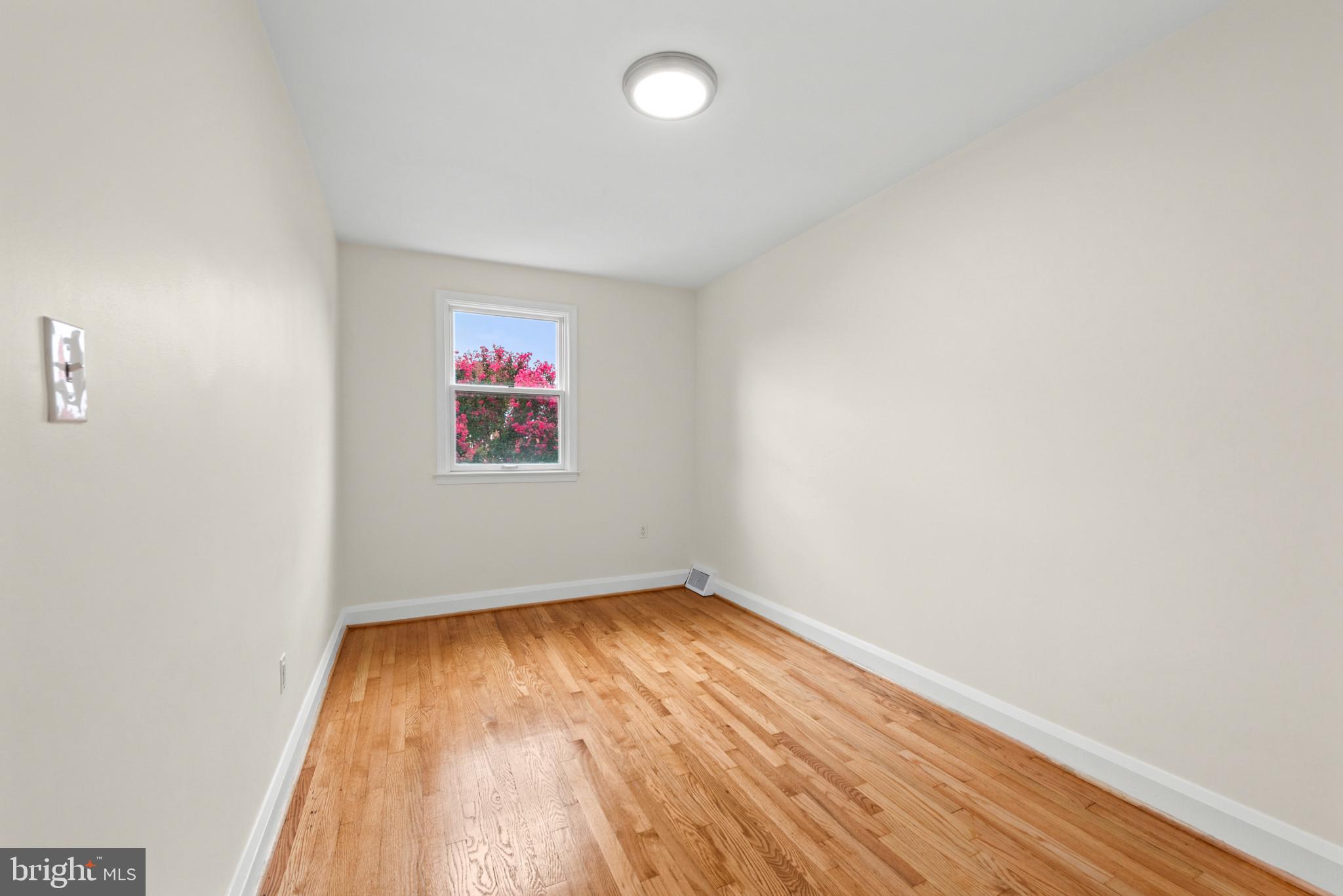 HAWTHORNE - Residential