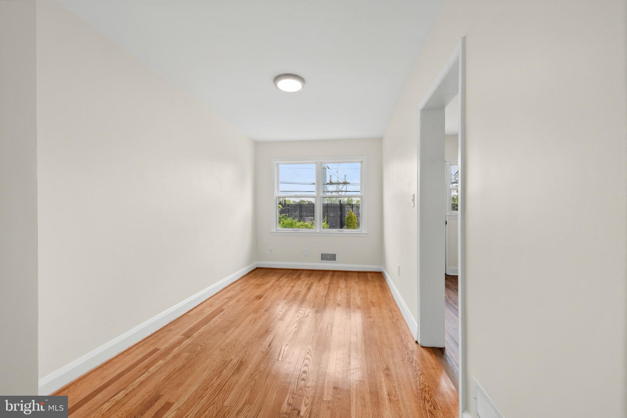 HAWTHORNE - Residential