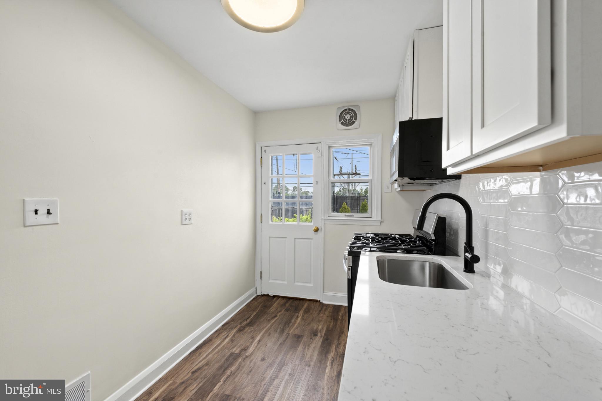 HAWTHORNE - Residential