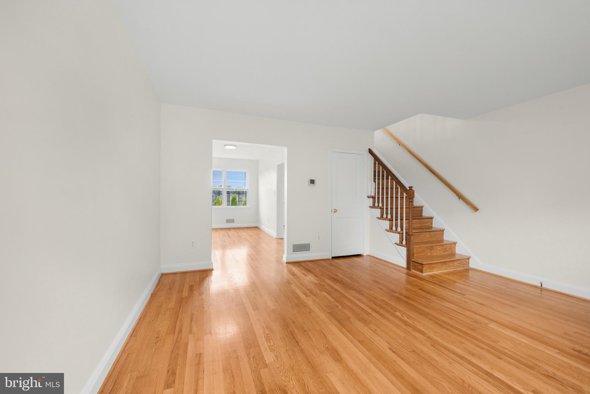 HAWTHORNE - Residential