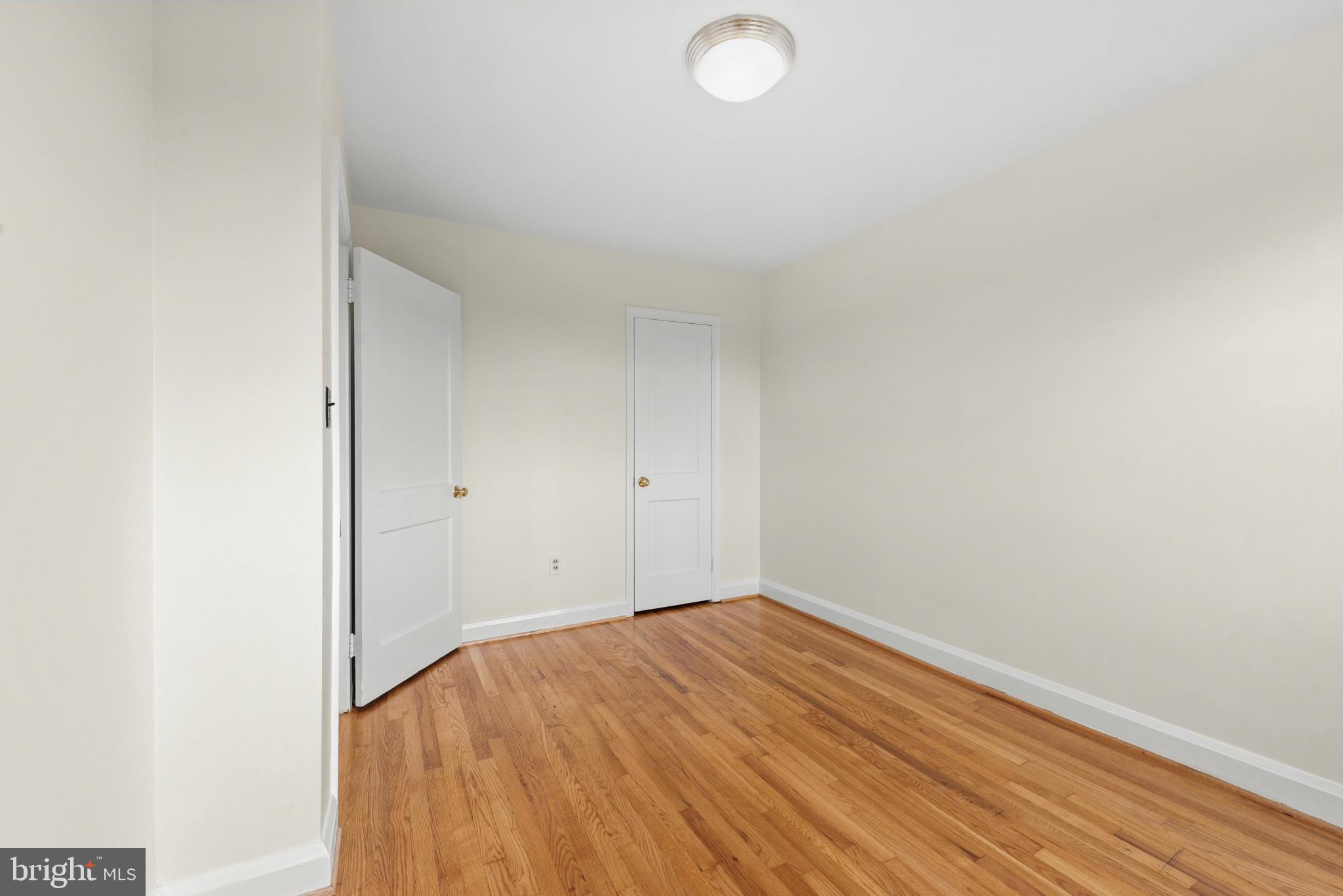 HAWTHORNE - Residential
