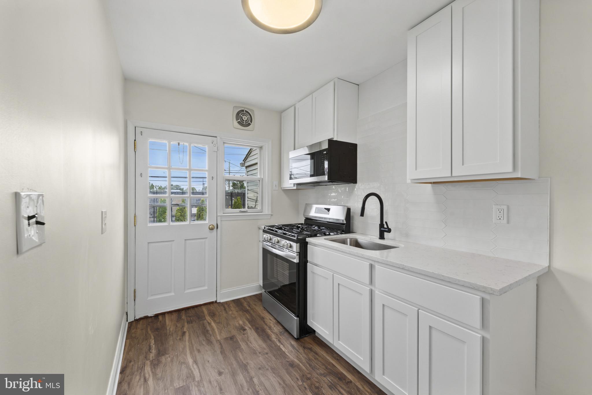 HAWTHORNE - Residential