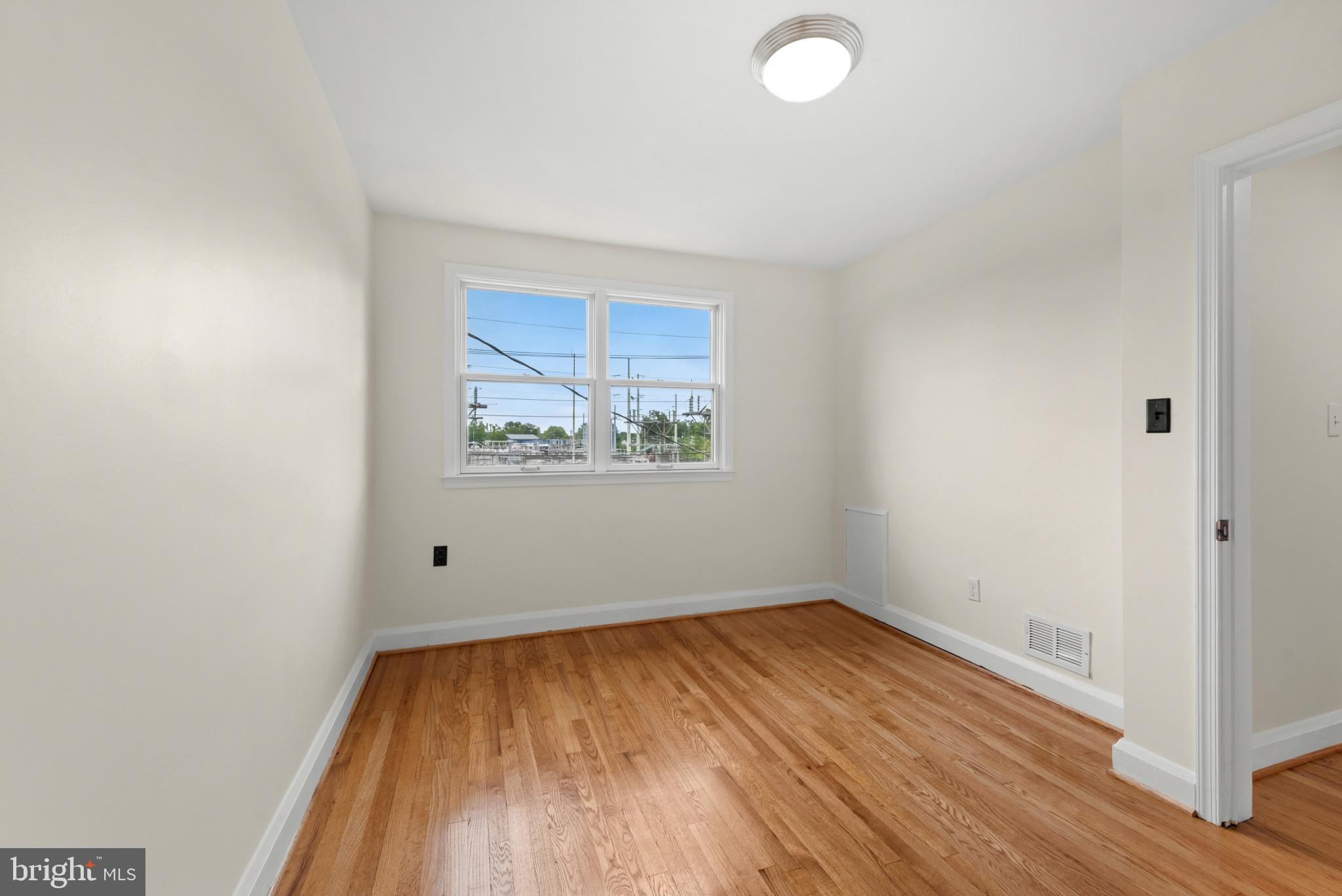HAWTHORNE - Residential
