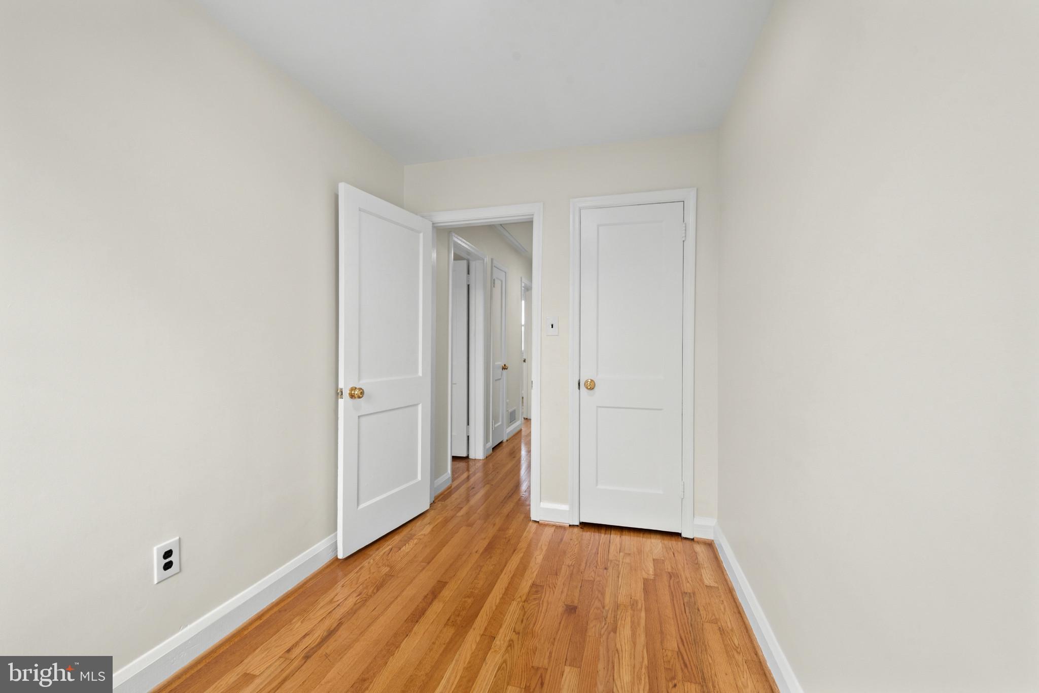 HAWTHORNE - Residential
