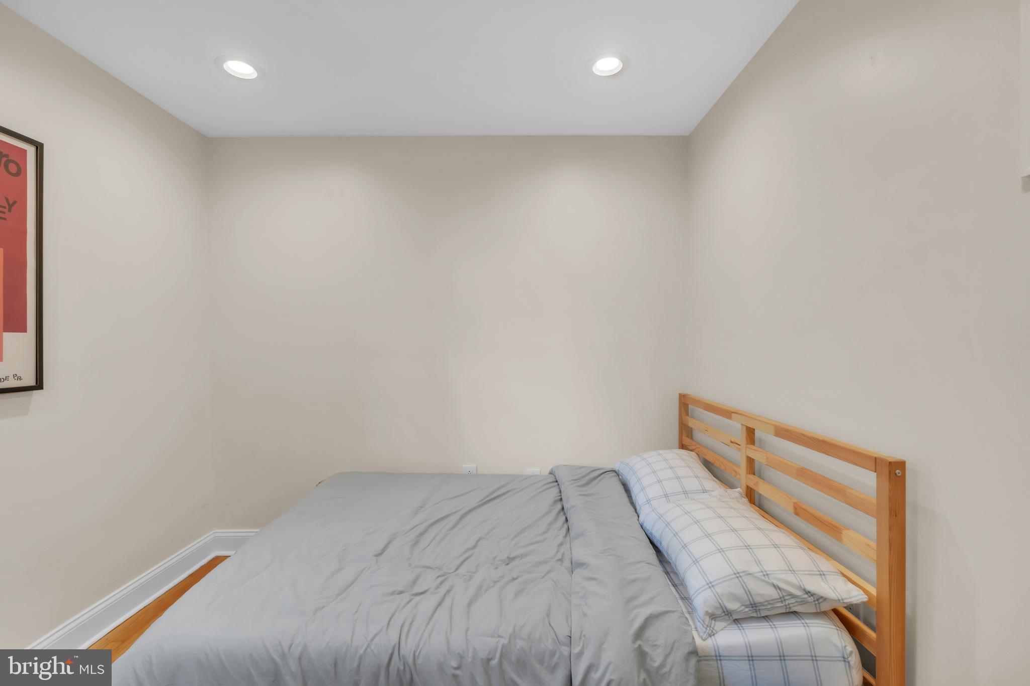 GRADUATE HOSPITAL - Residential