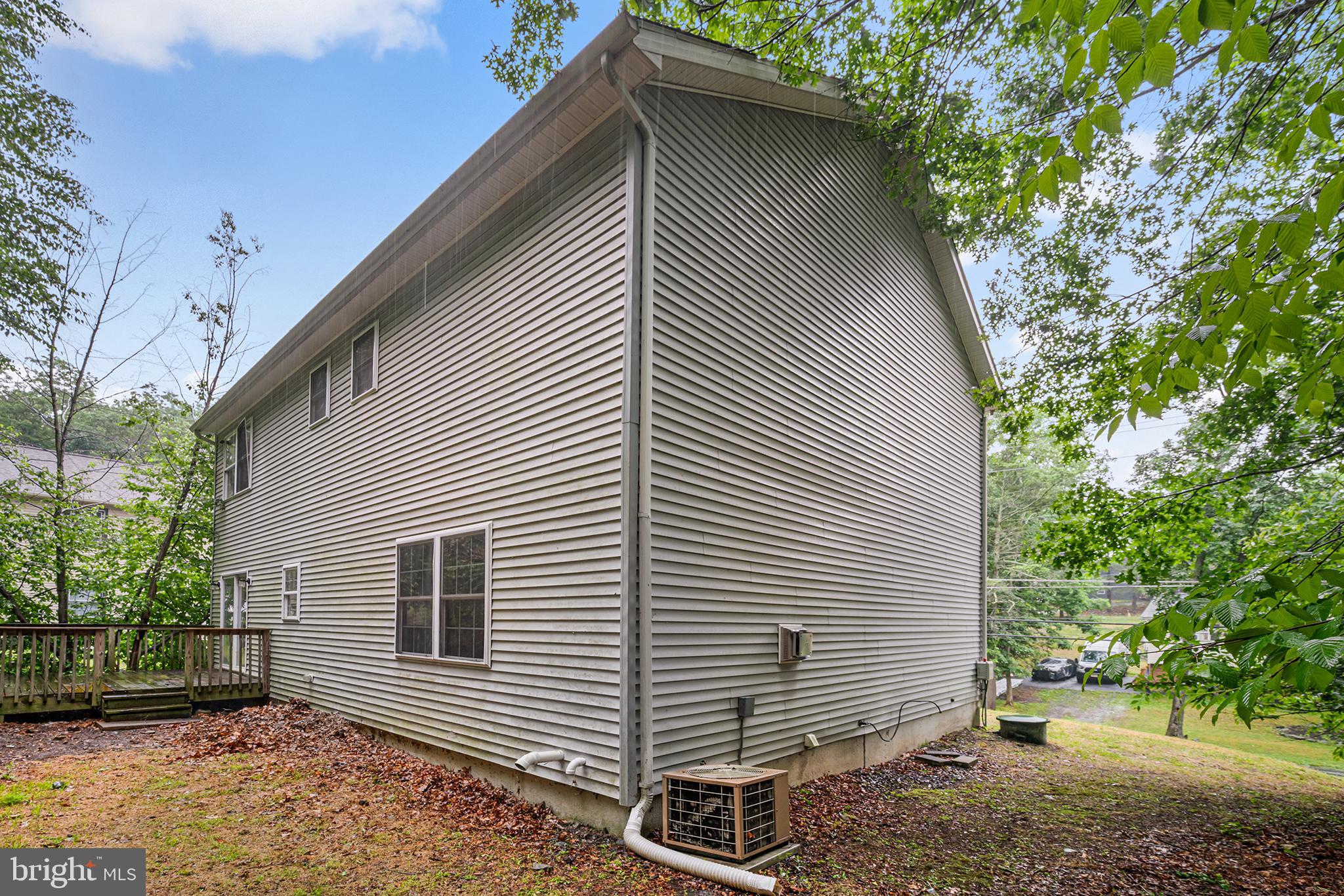 LAKE OF THE PINES - Residential