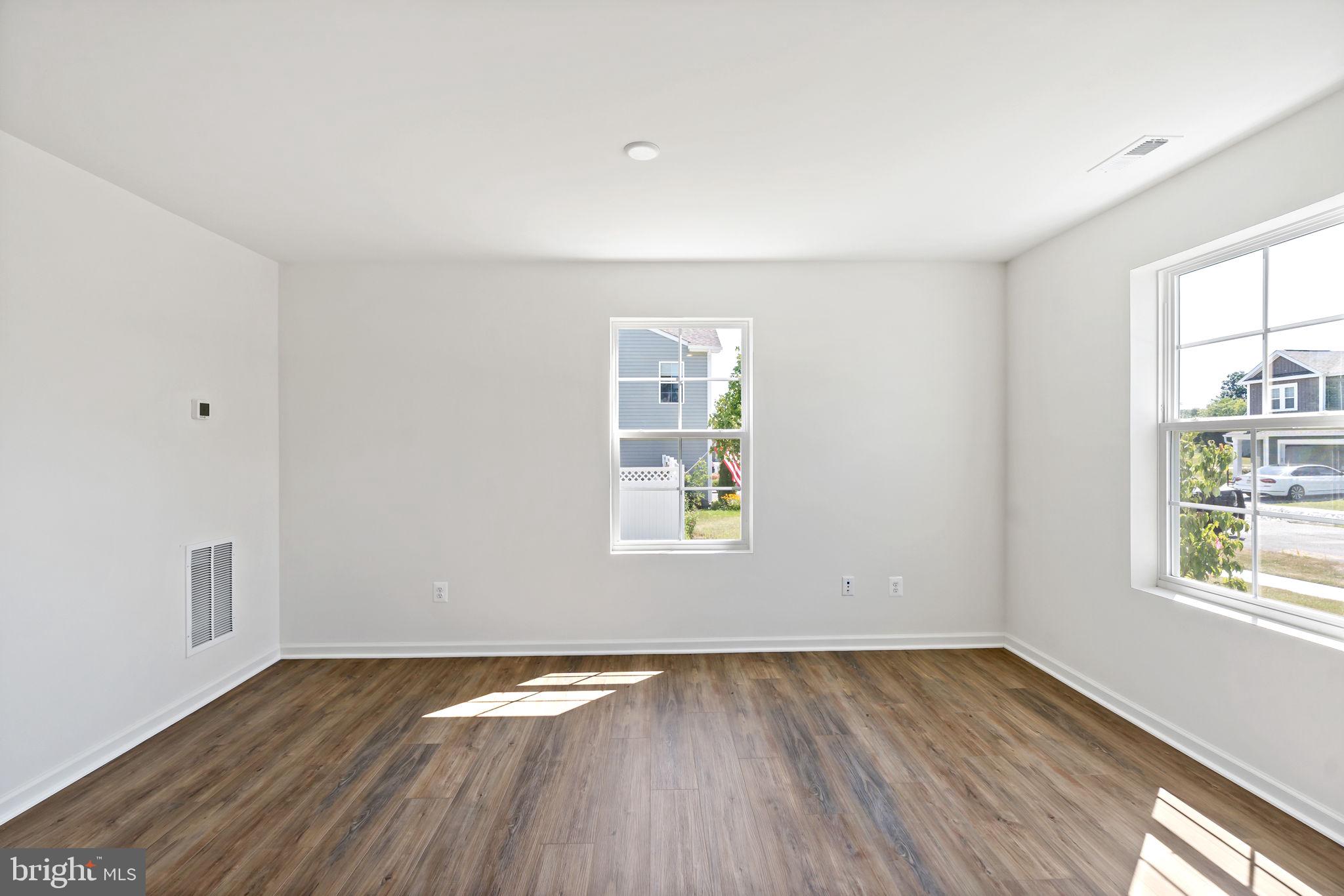 SPRING VIEW FARMS - Residential