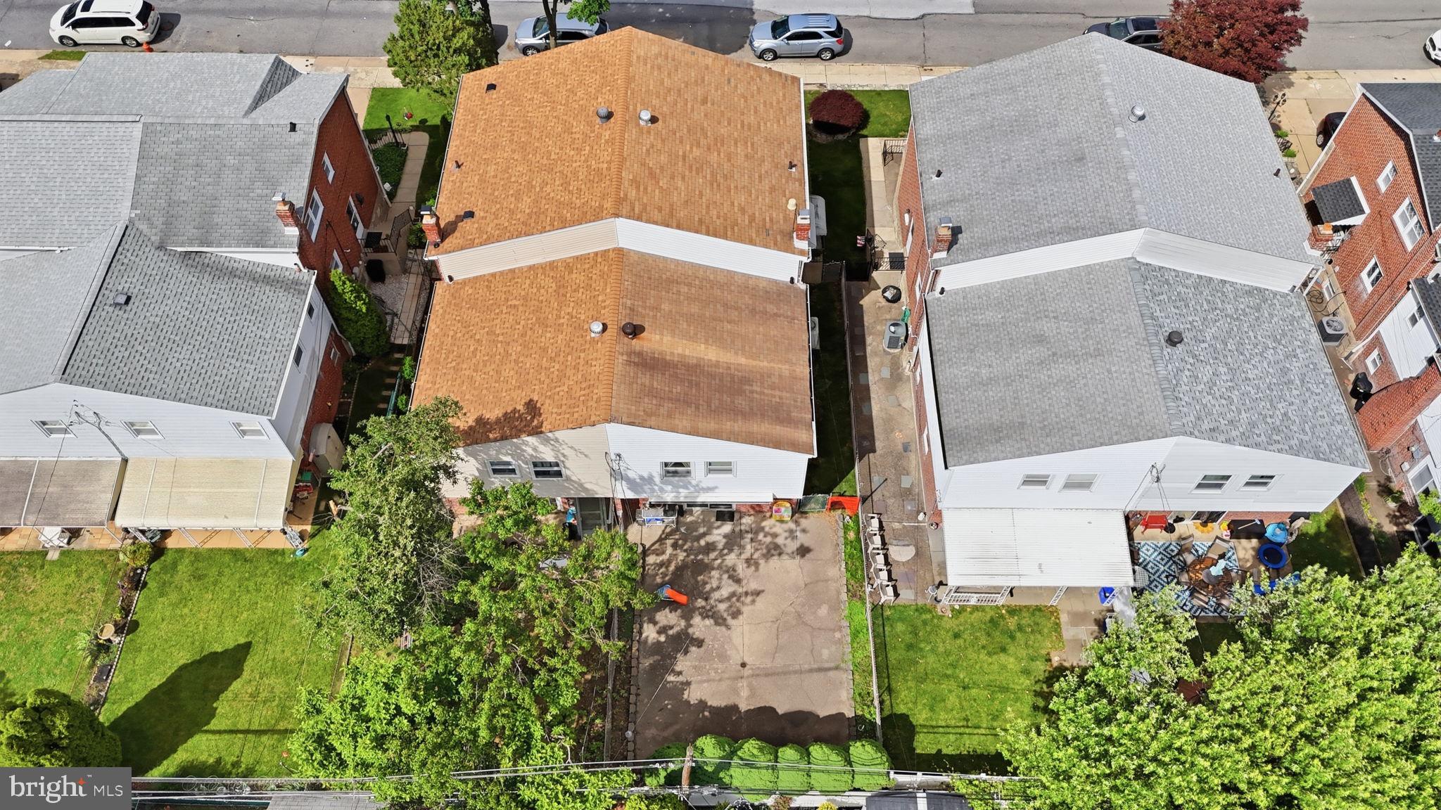 HOLME CIRCLE - Residential