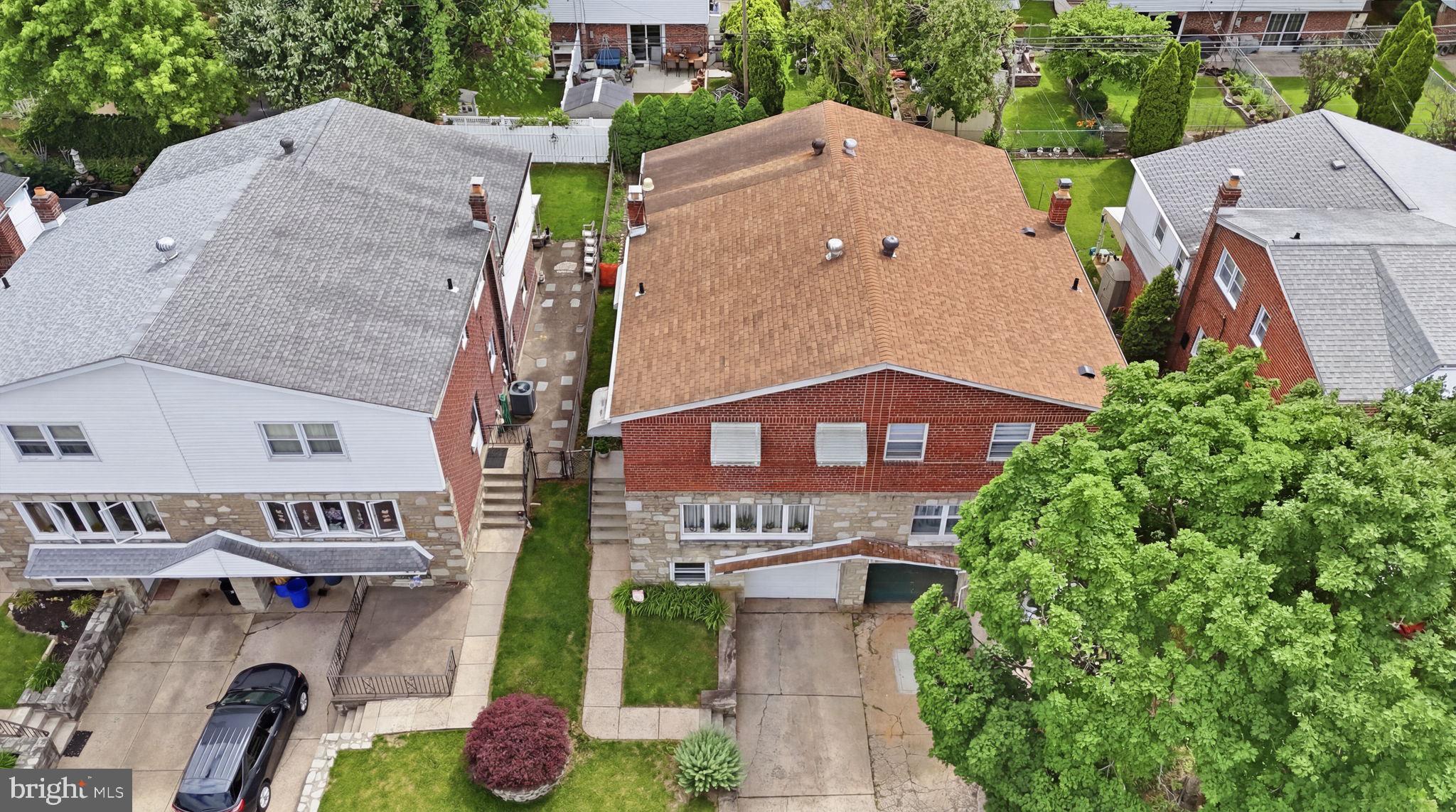 HOLME CIRCLE - Residential