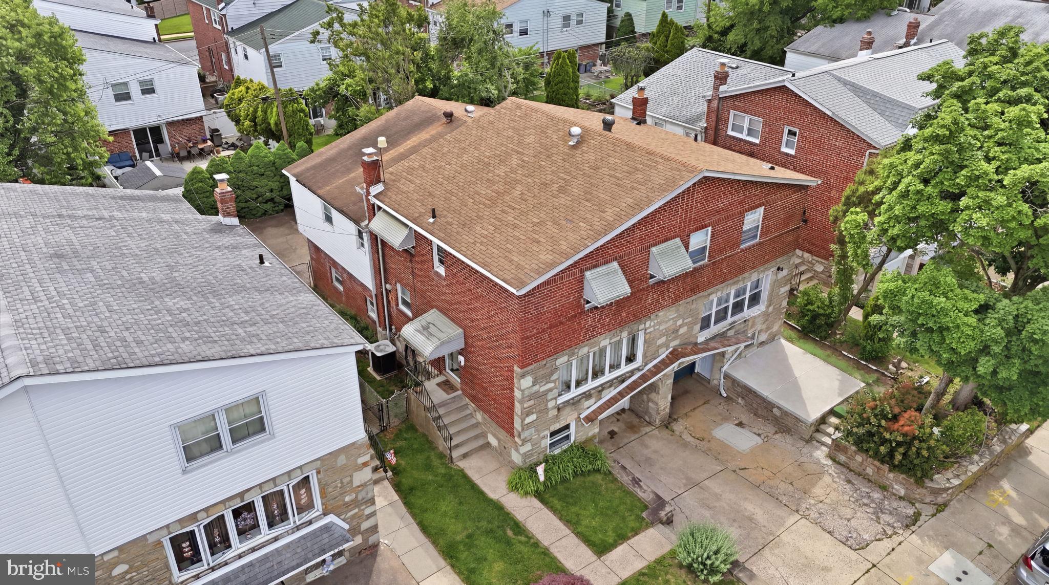 HOLME CIRCLE - Residential