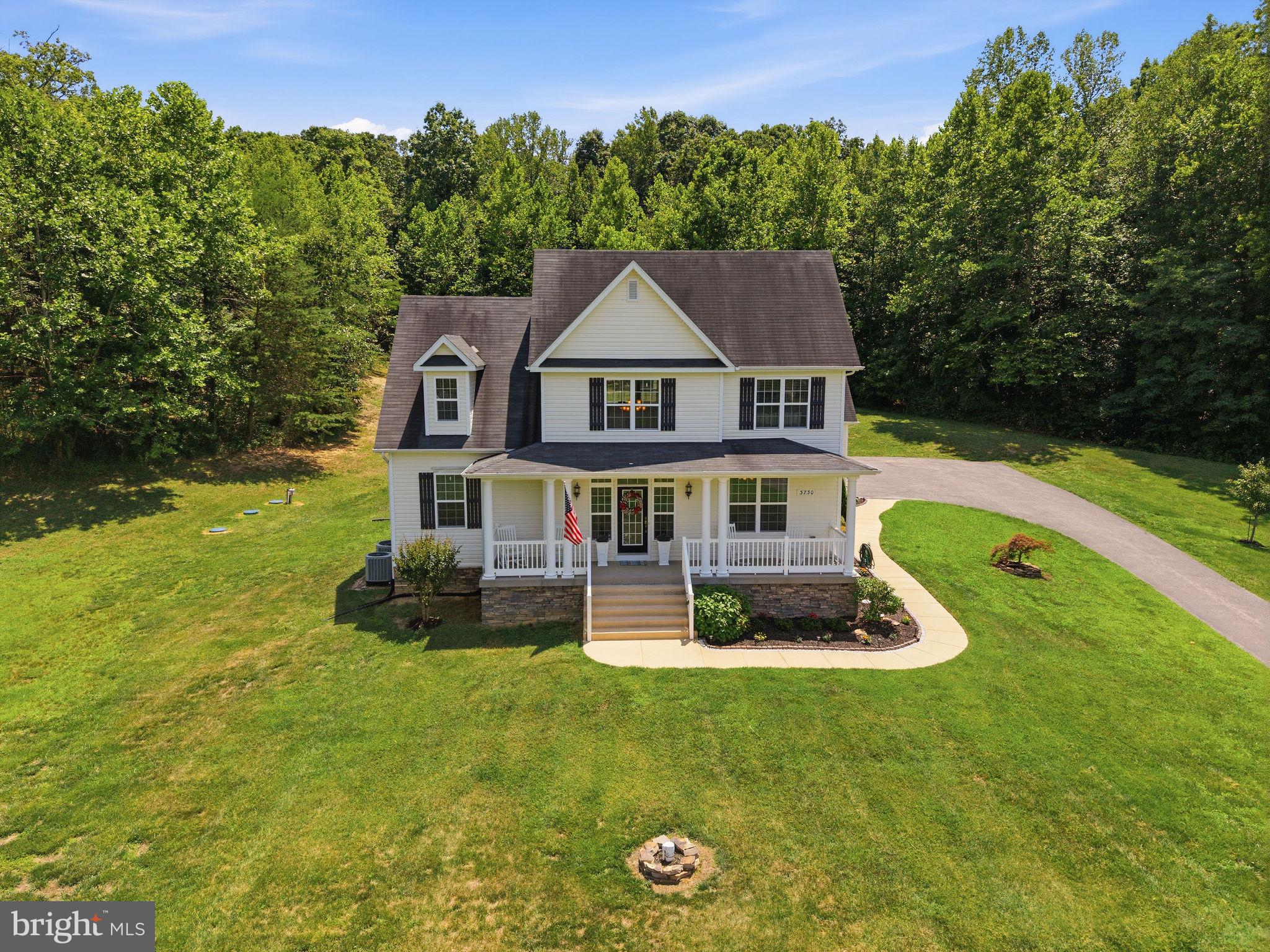 THUNDER HILL - Residential