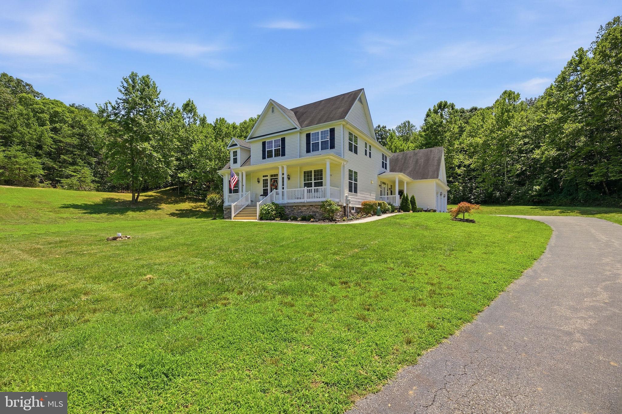 THUNDER HILL - Residential