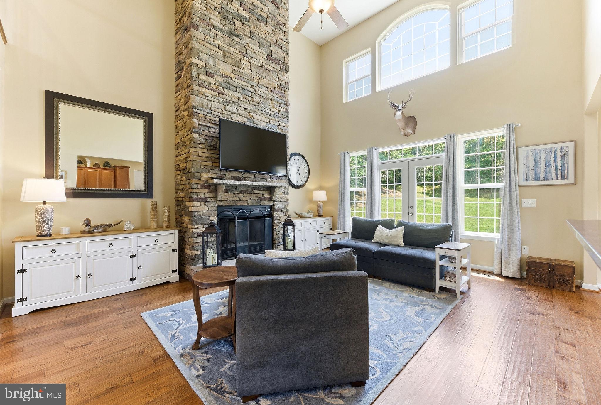THUNDER HILL - Residential
