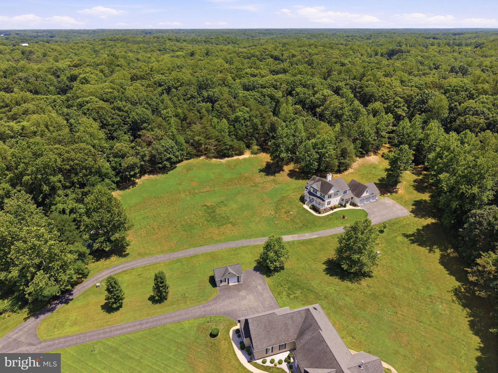 THUNDER HILL - Residential