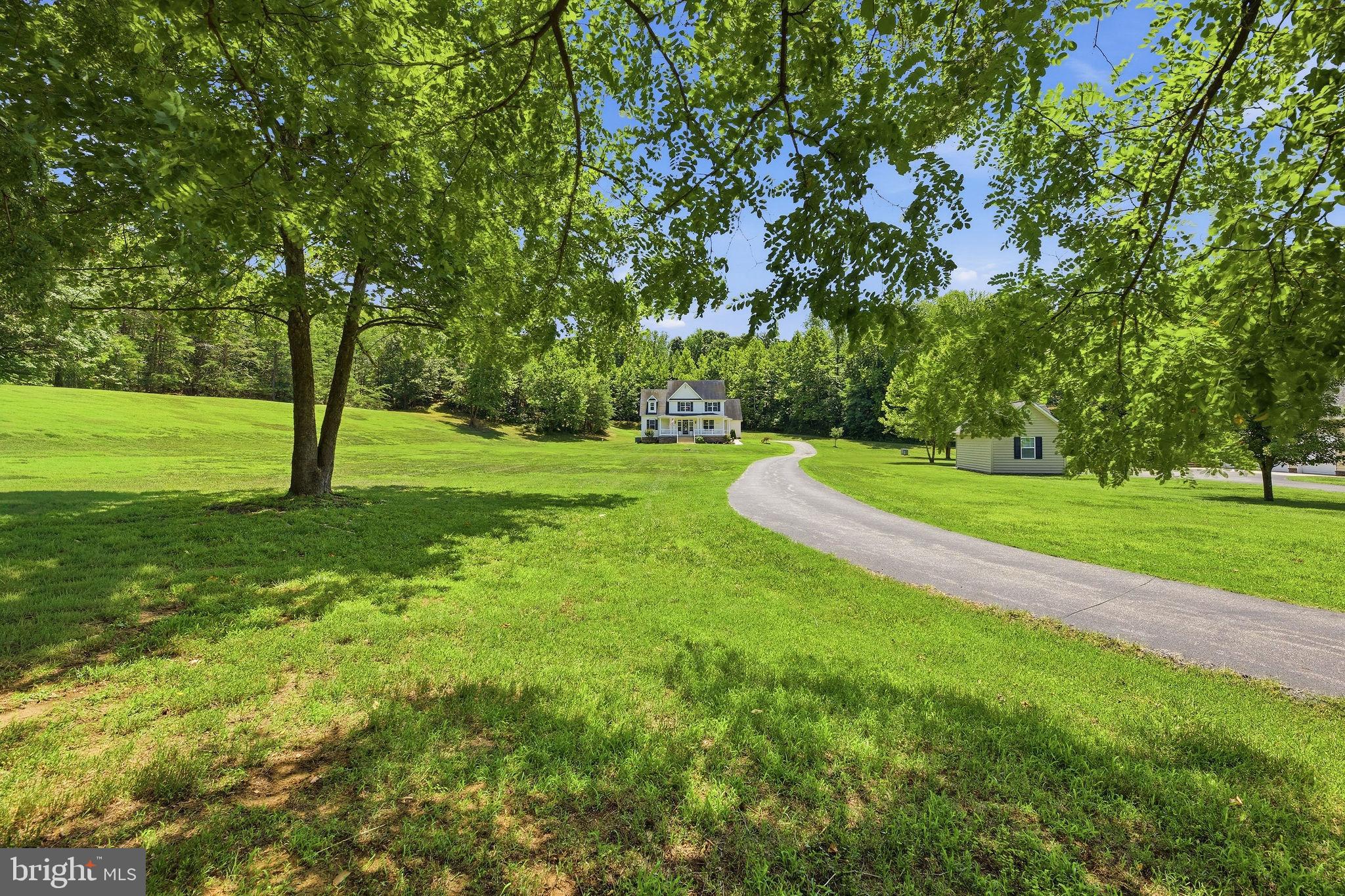 THUNDER HILL - Residential